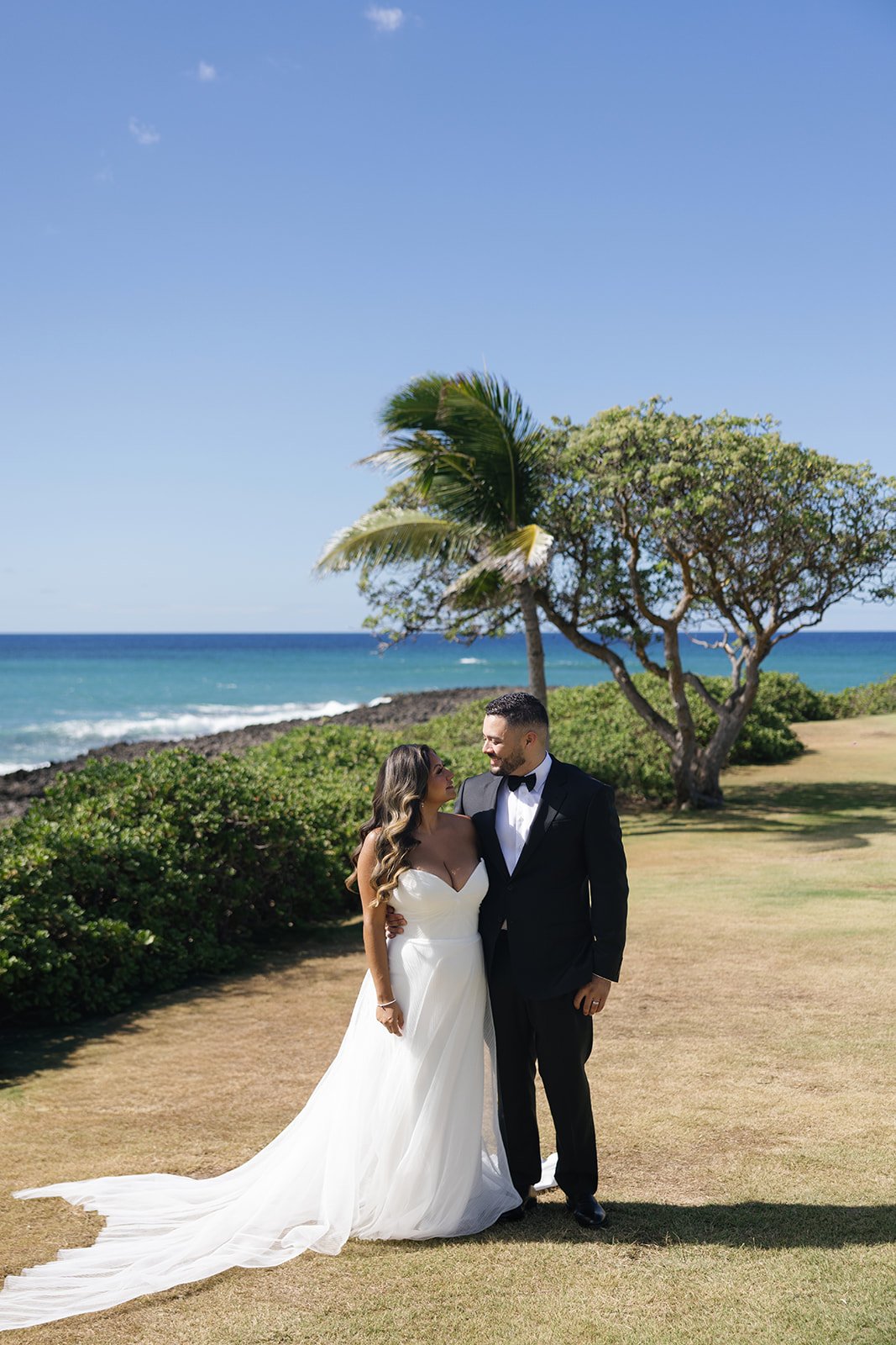 r-j-ritz-carlton-turtle-bay-hawaii-wedding-8129_websize.jpg