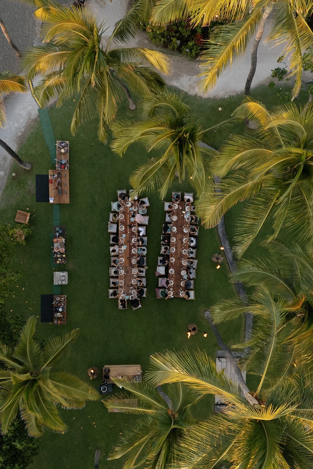j-h-kona-village-a-rosewoods-resort-hawaii-wedding--2_websize.jpg