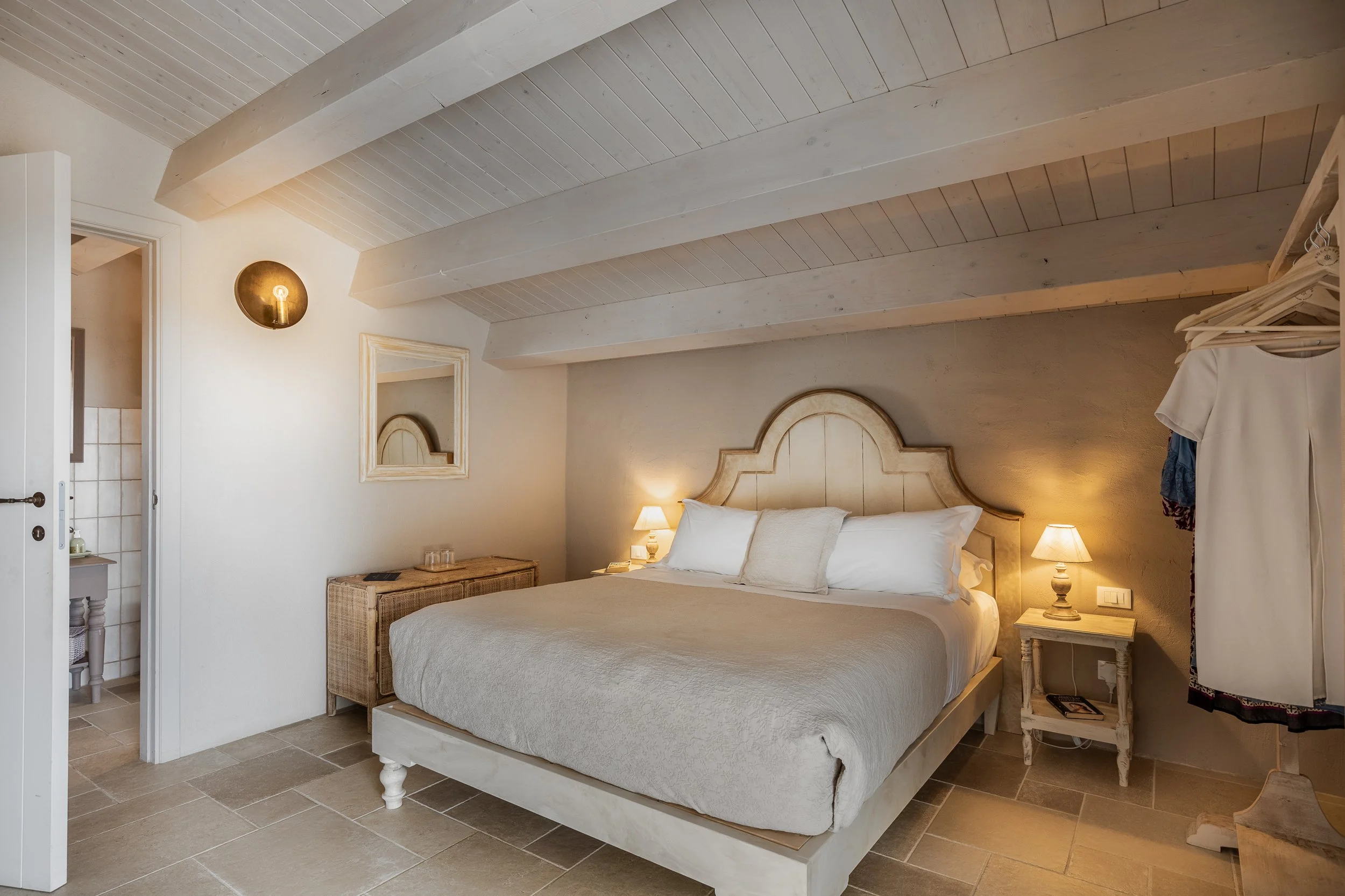 large luxury design bedroom