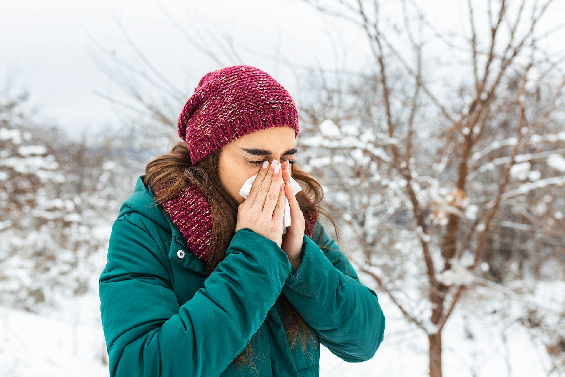 Treating Winter Illnesses: When to See a Doctor vs. Stay Home