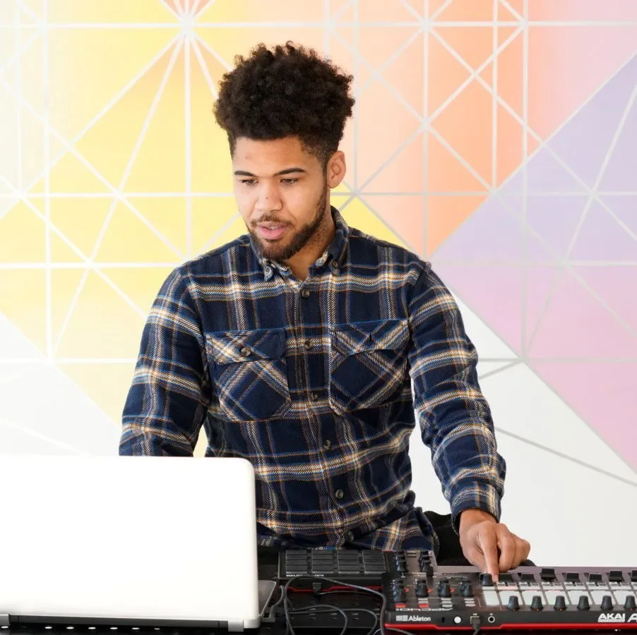 DJ-Reggie