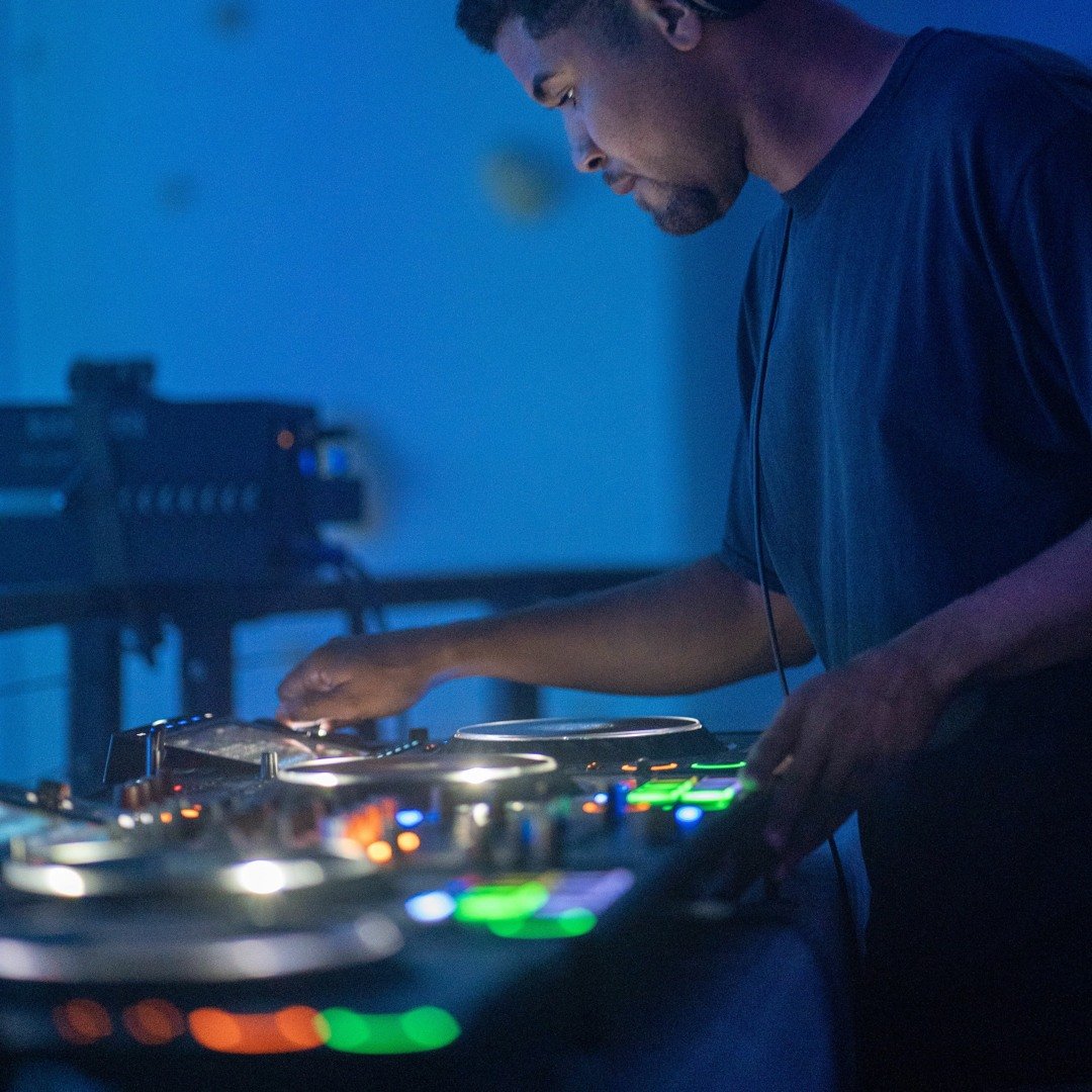 Reggie Fields Cleveland Dj