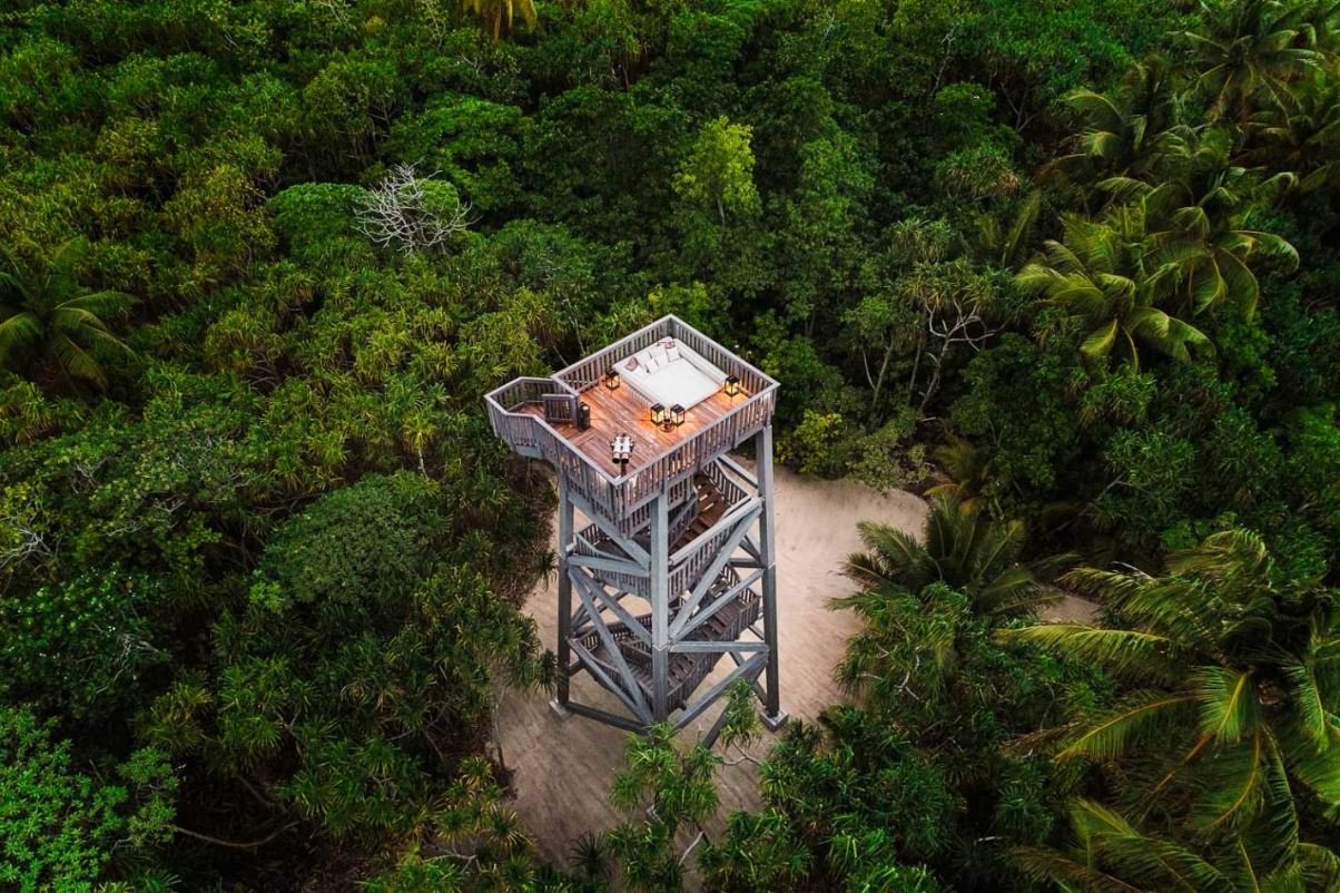 Nukutepipi-Observation-Platform.jpg
