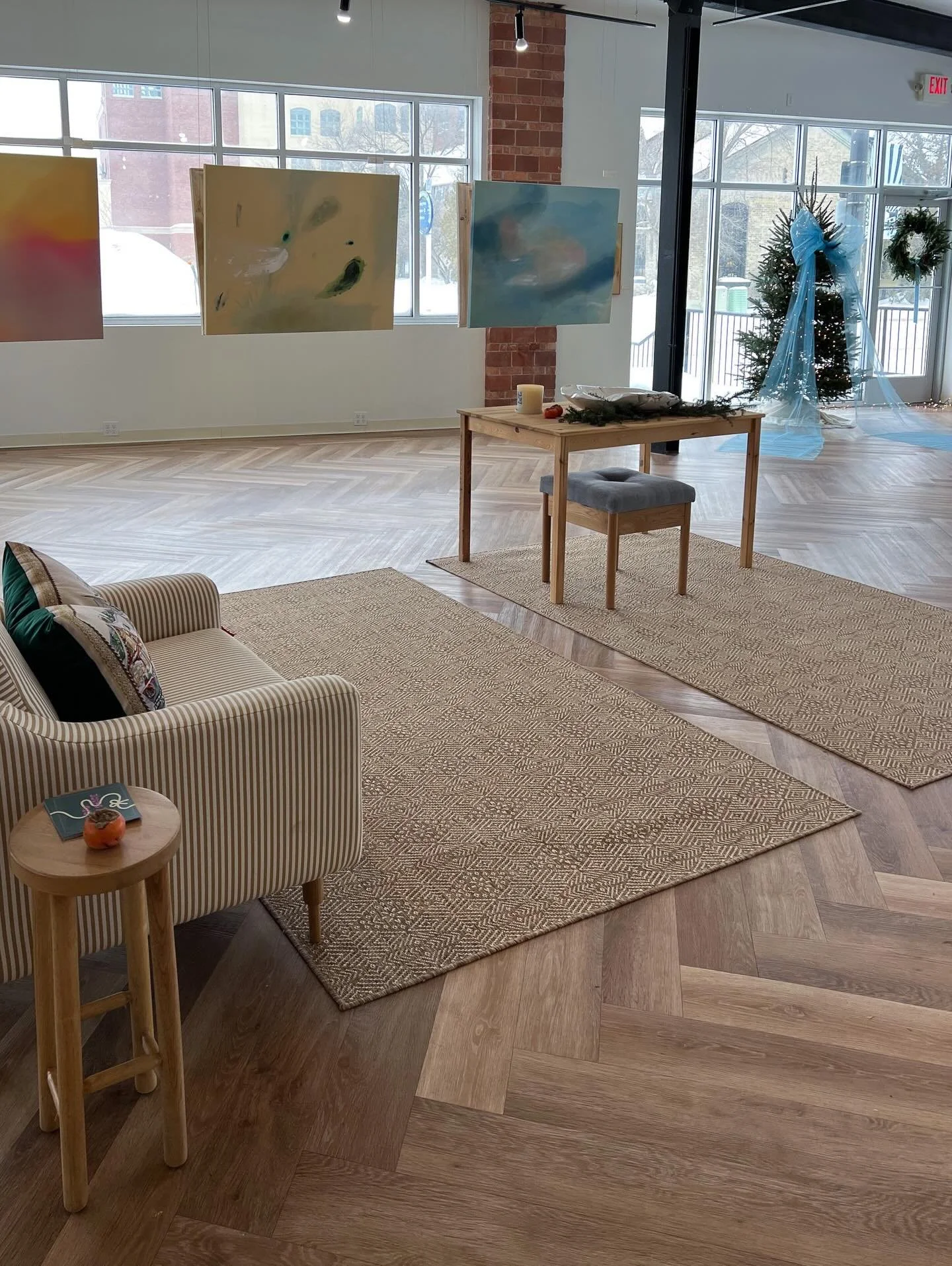 this saturday (12/20) is the MRKT SHARE at warehouse mrkt, 10am-3pm 🤍🕊️ come see all the makers&rsquo; wares, and stop in the store !
the showroom is still open by appointment through the holidays&mdash;message me to set up a time to browse or buy 