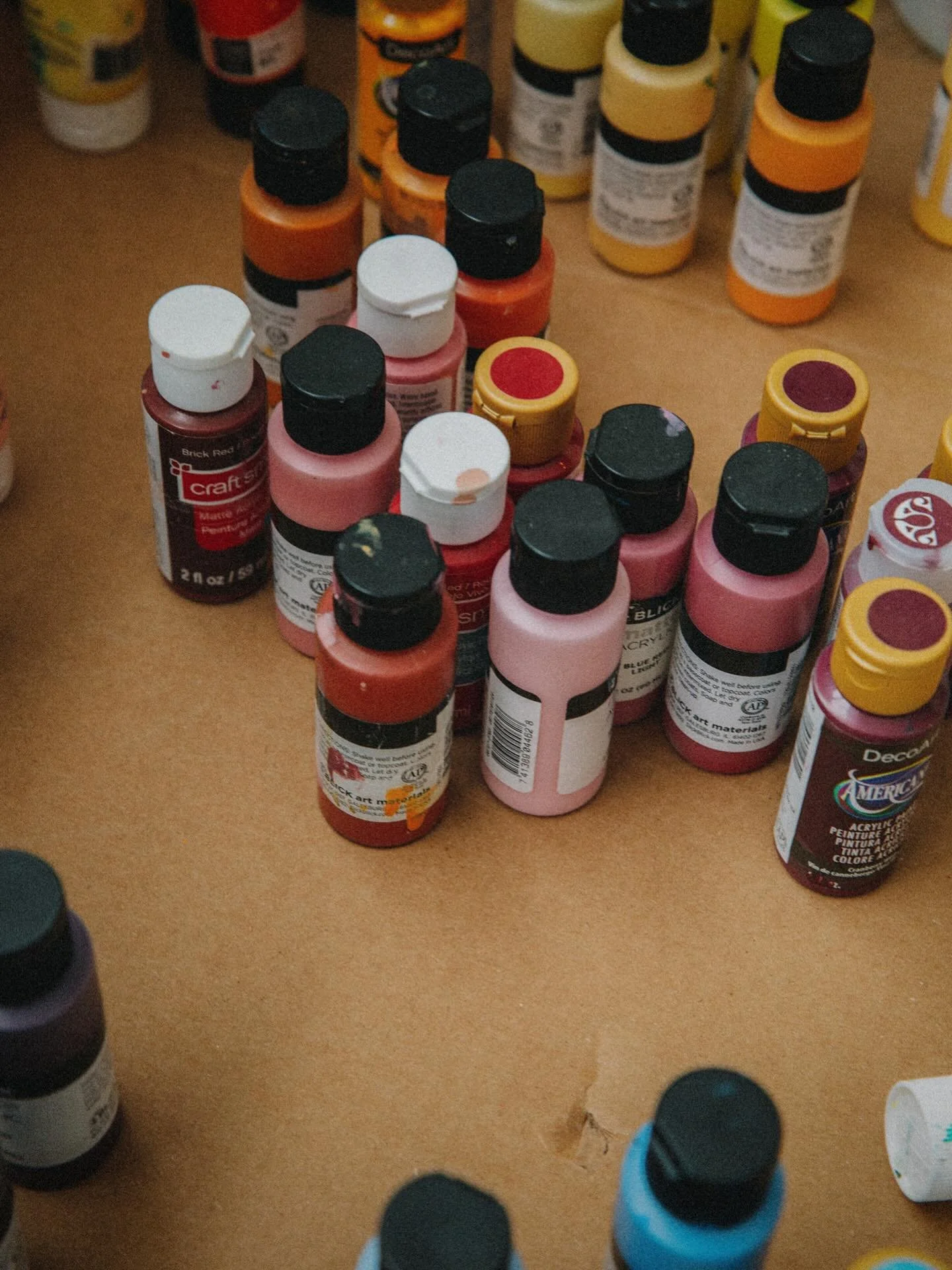 new paintings are listed on my website, and can be viewed and purchased on-site at several locations. shop online, and see what&rsquo;s in-store on alexagrambush.com ✨✨