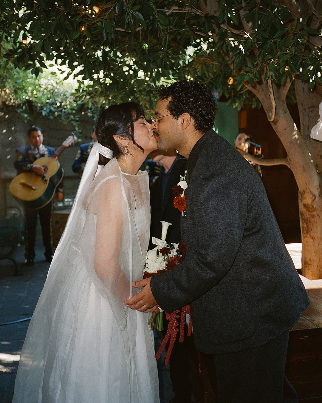 sam and chuck’s Los Angeles elopement