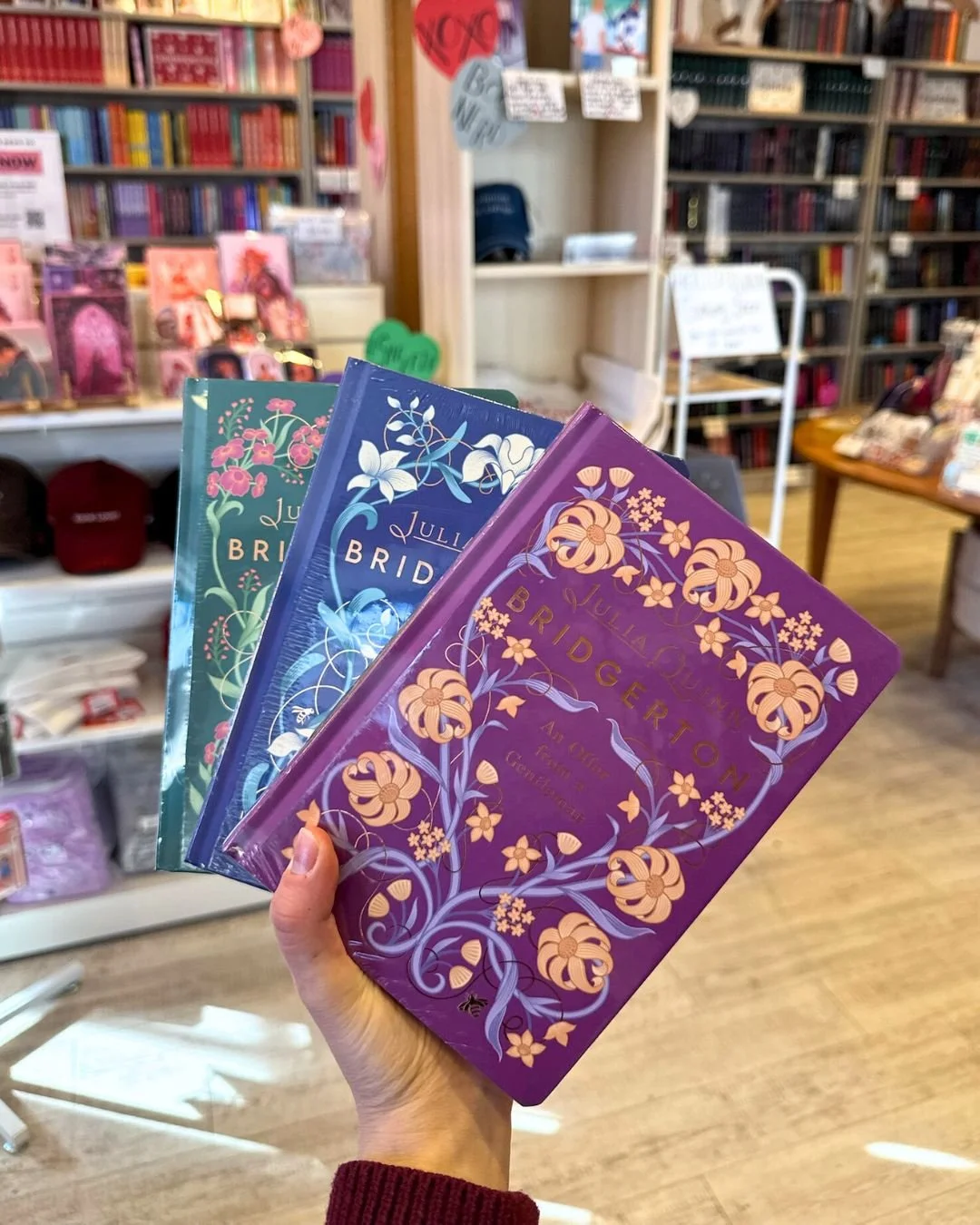 Calling all Bridgerton lovers, these Deluxe Collector&rsquo;s Edition books are everything.
The kind of stunning, display-worthy editions that belong front and center 📖 

Come browse the collection ✨ 

#Bridgerton #BridgertonBooks #CollectorEdition 