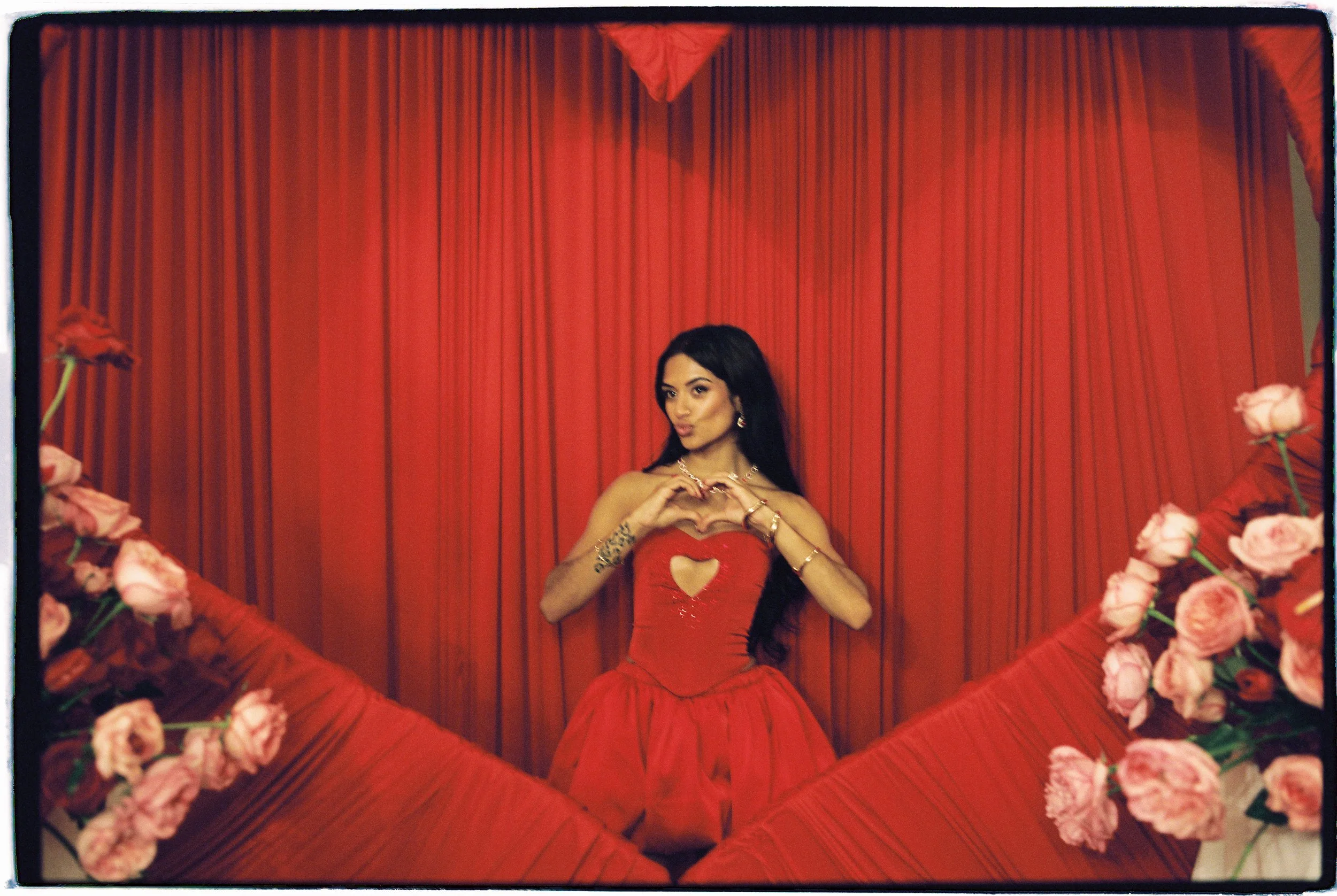 105672PHlu022507-R1-011-2.jpg