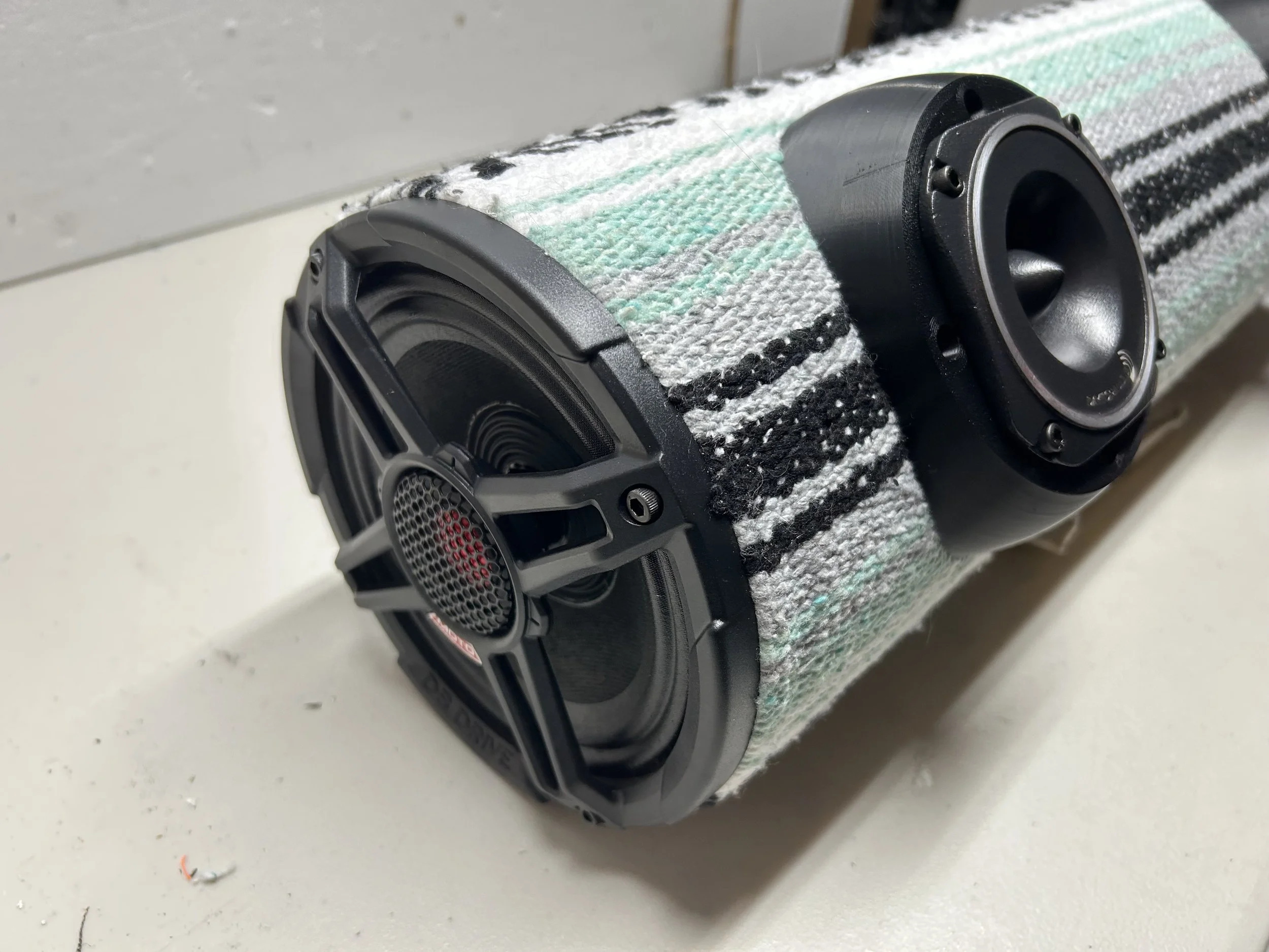 Serapa Wrapped 6" tube Woofer Tweeter