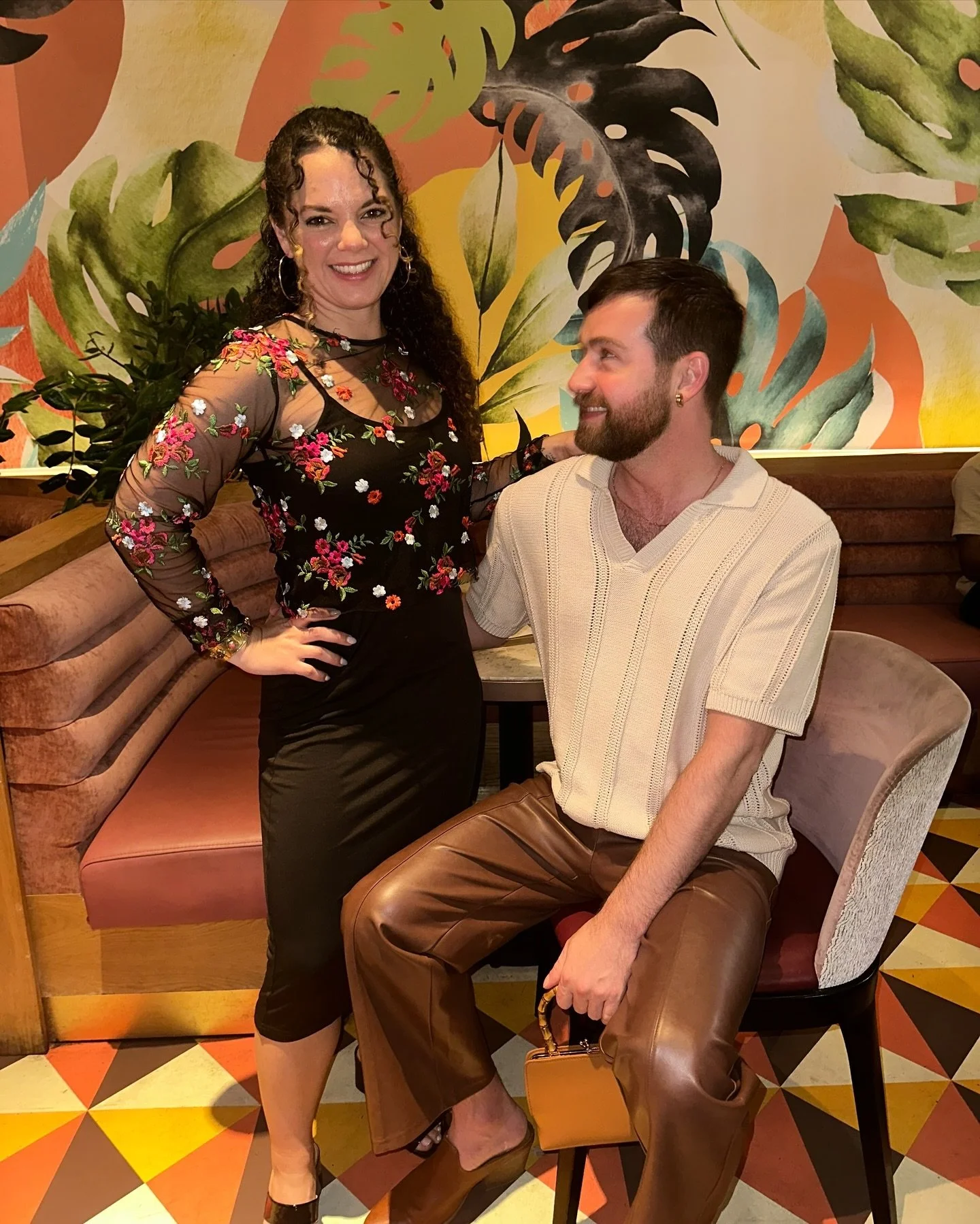 Things I am grateful for&hellip;.

🫶🏽Friends like Connor &amp; the amazing people in my life 

💃My freedom of expression &amp; becoming my true self

🌸Rosarium blooming &amp; growing in a positive direction
 
💪Personal growth &amp; strength

Wis