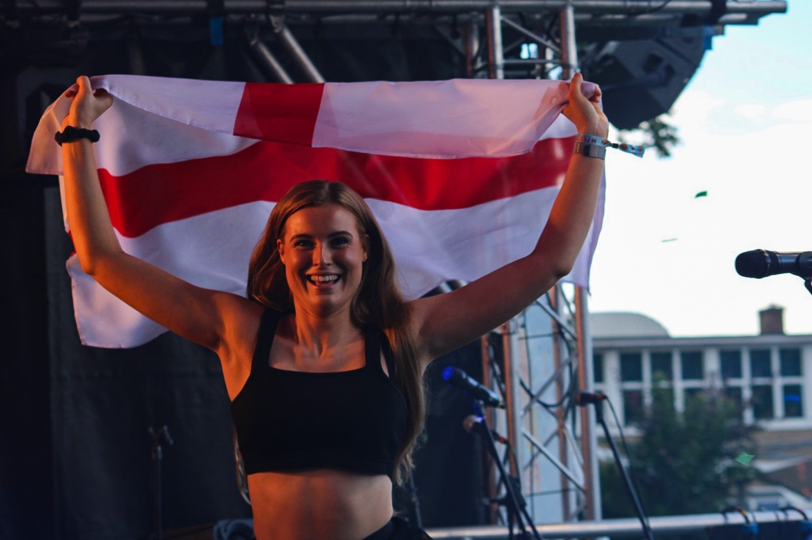 WhatsApp Image 2024-07-08 at 23.54.33.jpeg