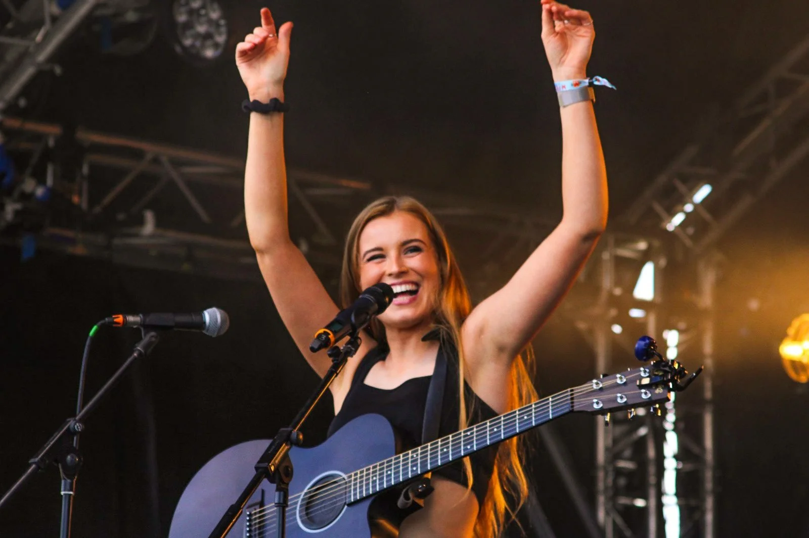 WhatsApp Image 2024-07-08 at 23.54.26.jpeg