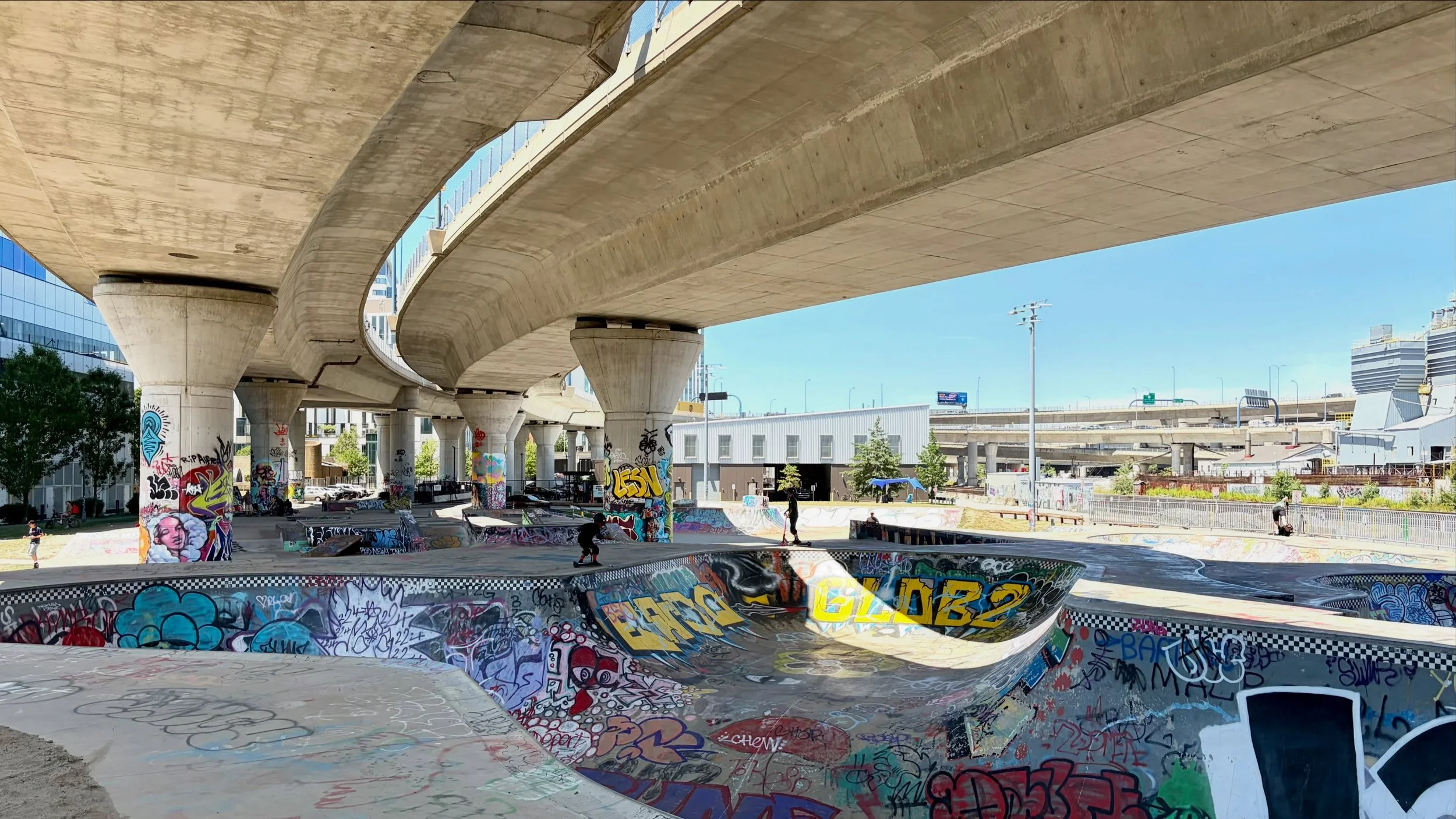 Have I mentioned how cool I think the @lynchfamilyskatepark is?! I&rsquo;m no skater but I am curious so I wandered over there a while back to checkout the scene and was not disappointed.  What I saw was a space carved out where a community of artist
