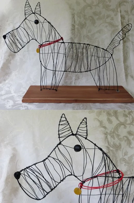 wire dog sitew copy.jpg