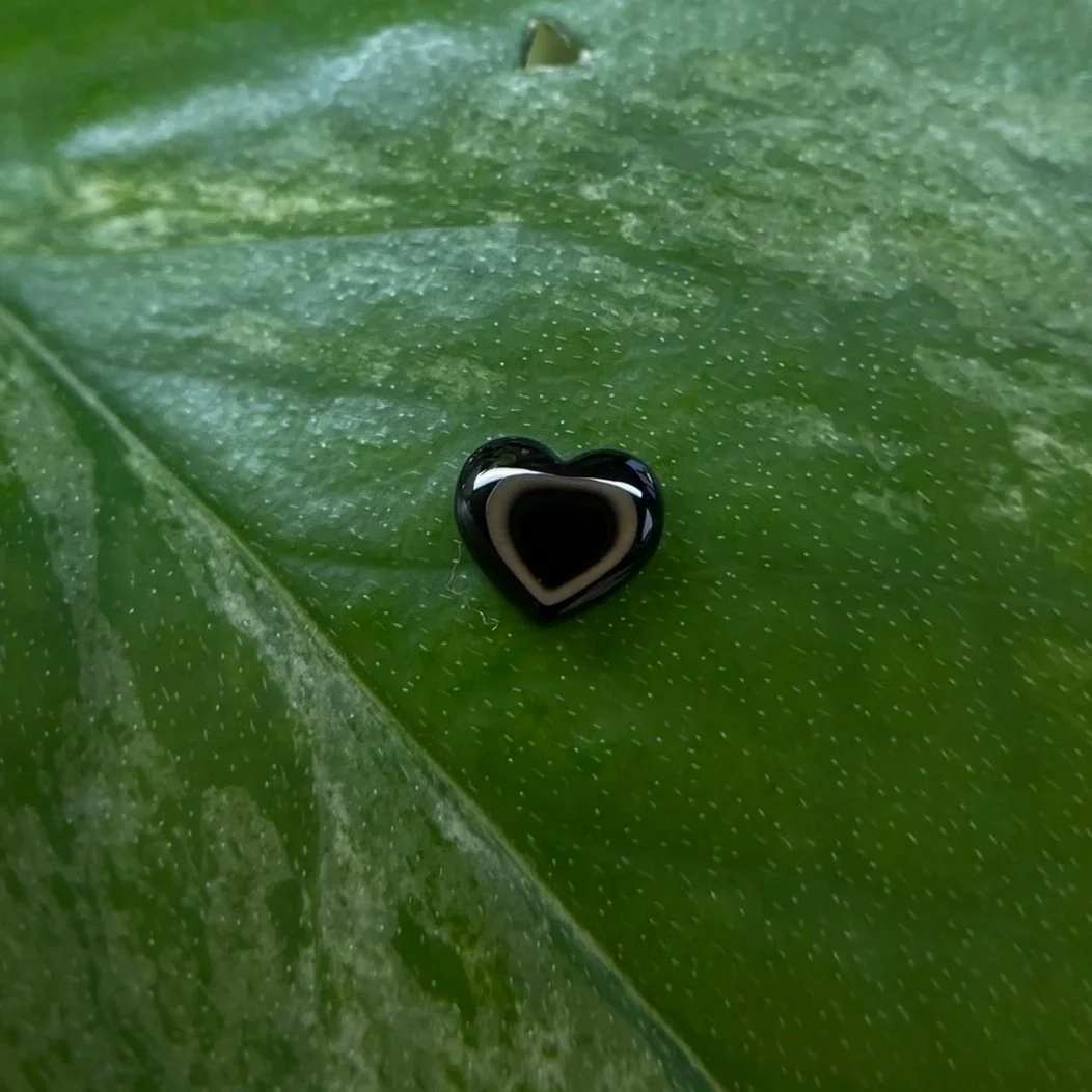 Black(Puffy)Heart