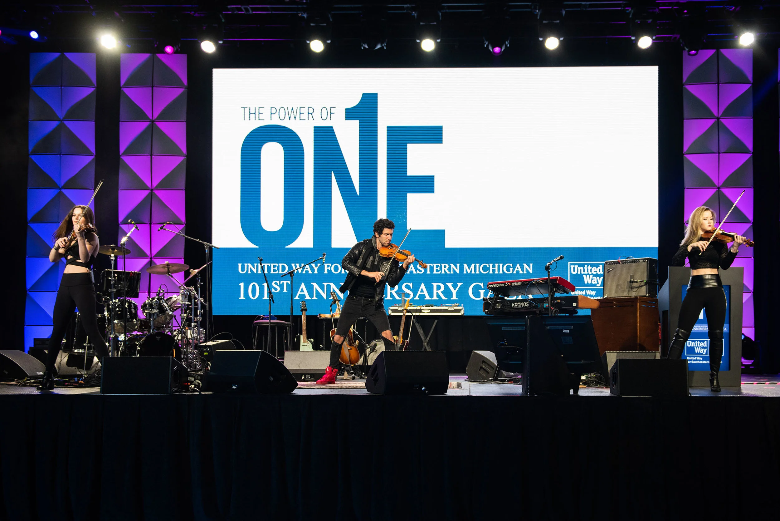 101 Anniversary Gala-3076_small.jpg