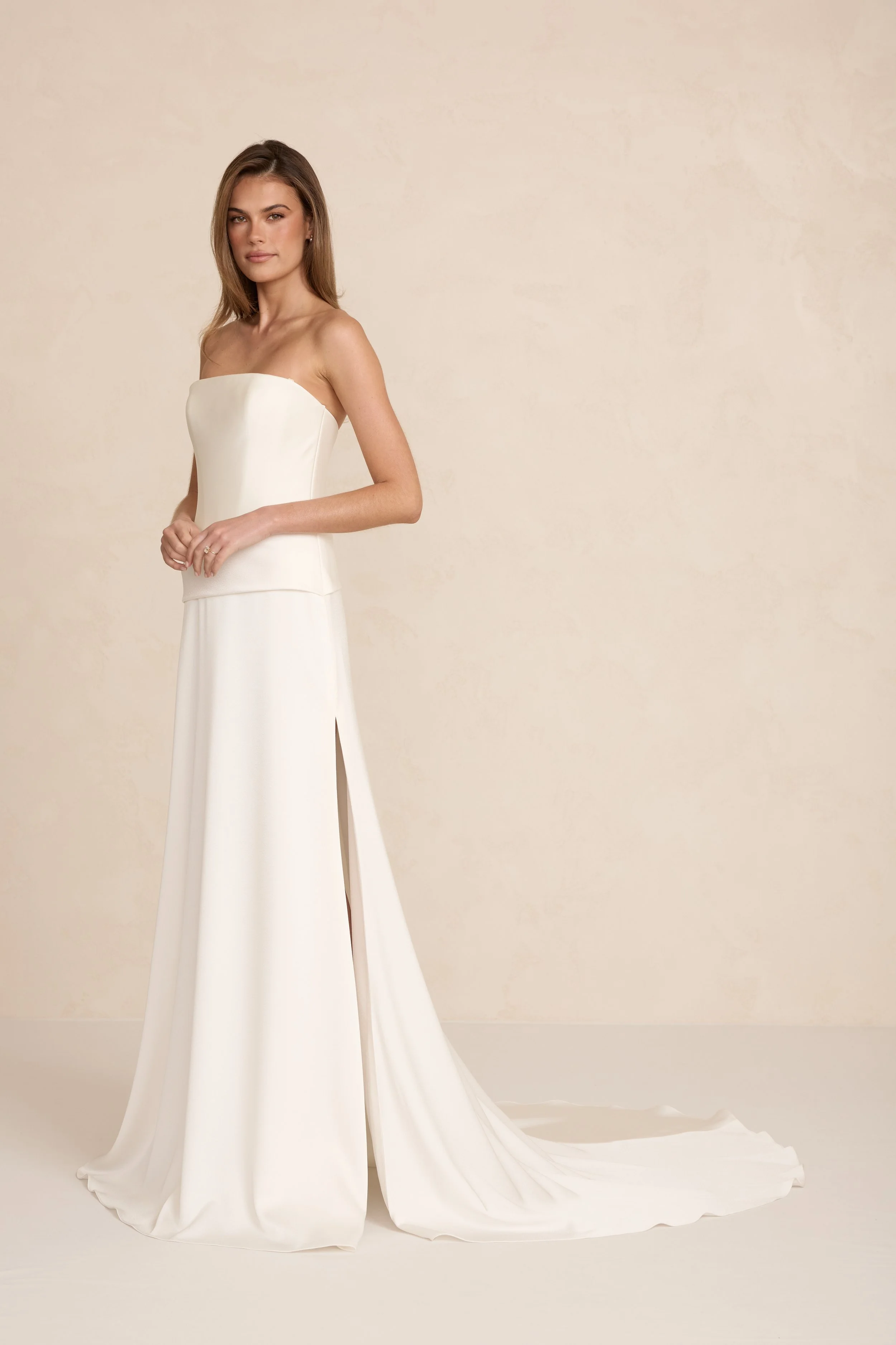 MWL_BRIDE_ANDIE_WEDDING_DRESS_3.jpg
