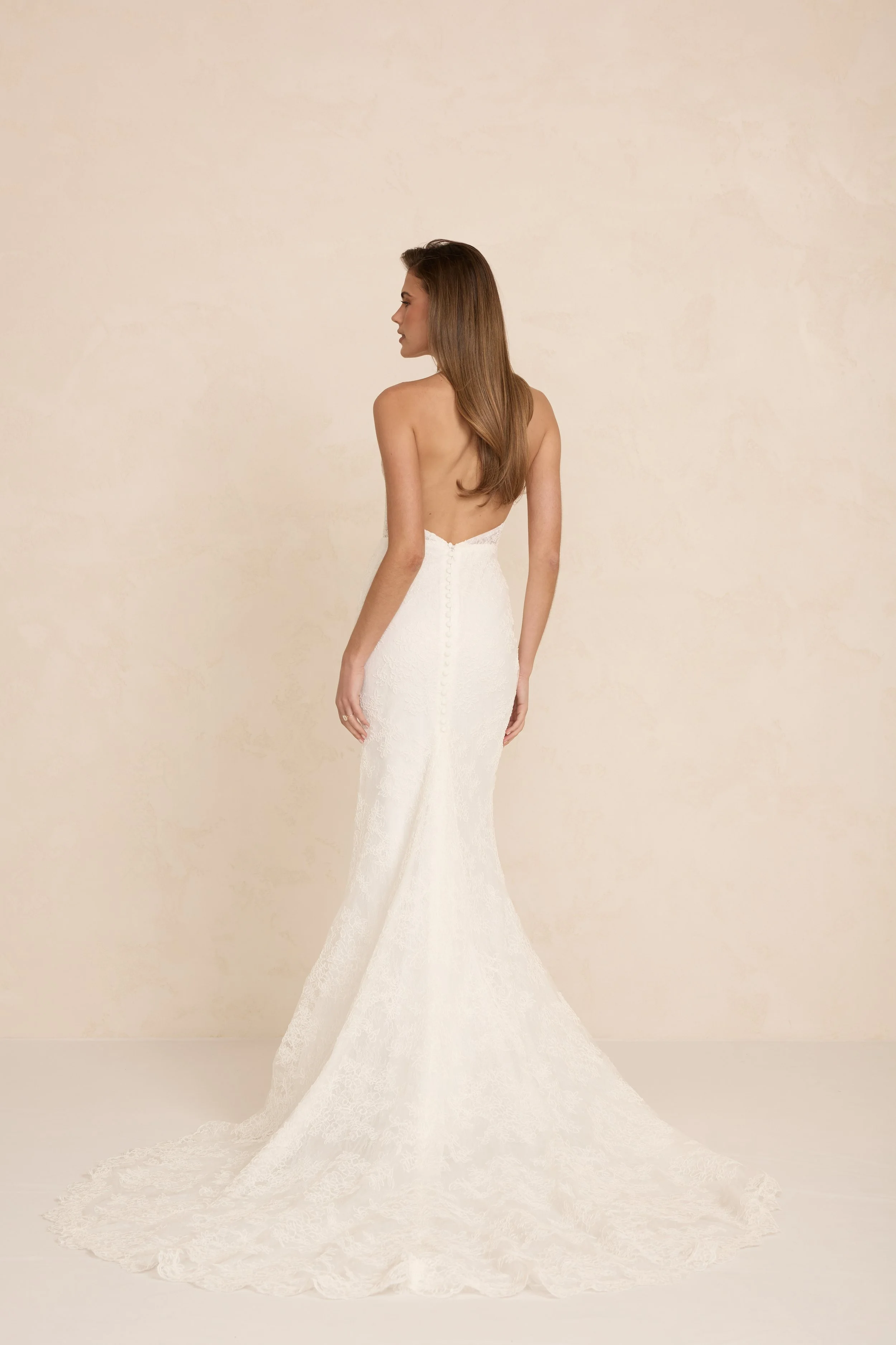 MWL_BRIDE_ELOISE_WEDDING_DRESS_3.jpg