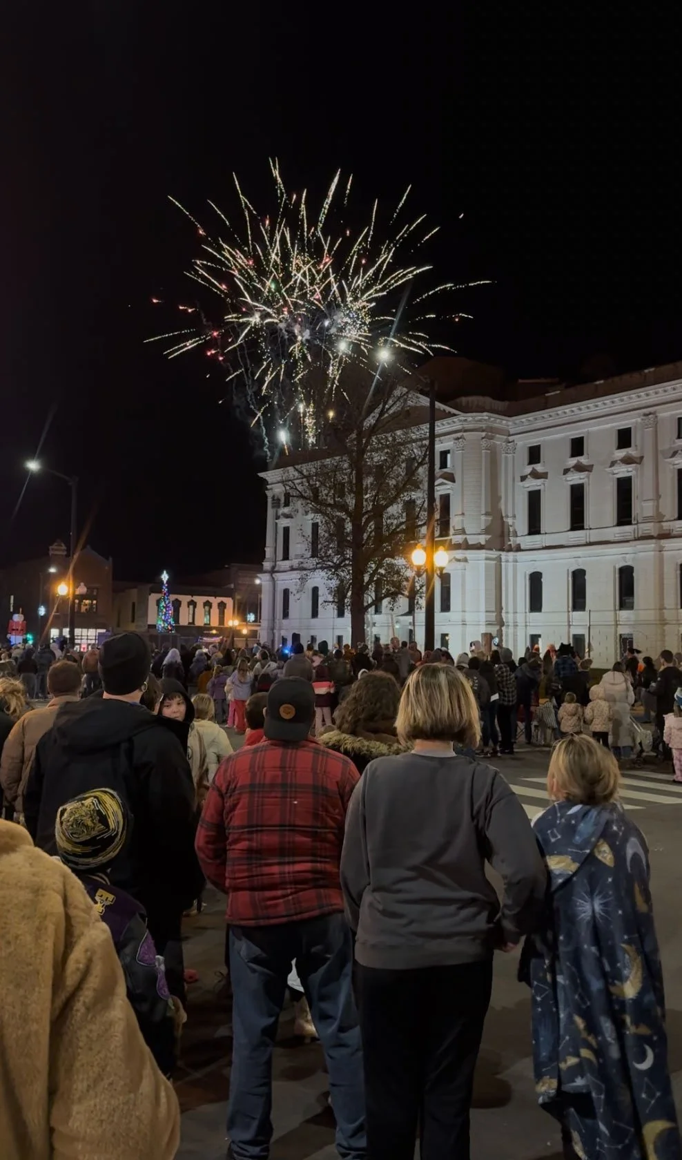 christmas-parade-fireworks.jpg