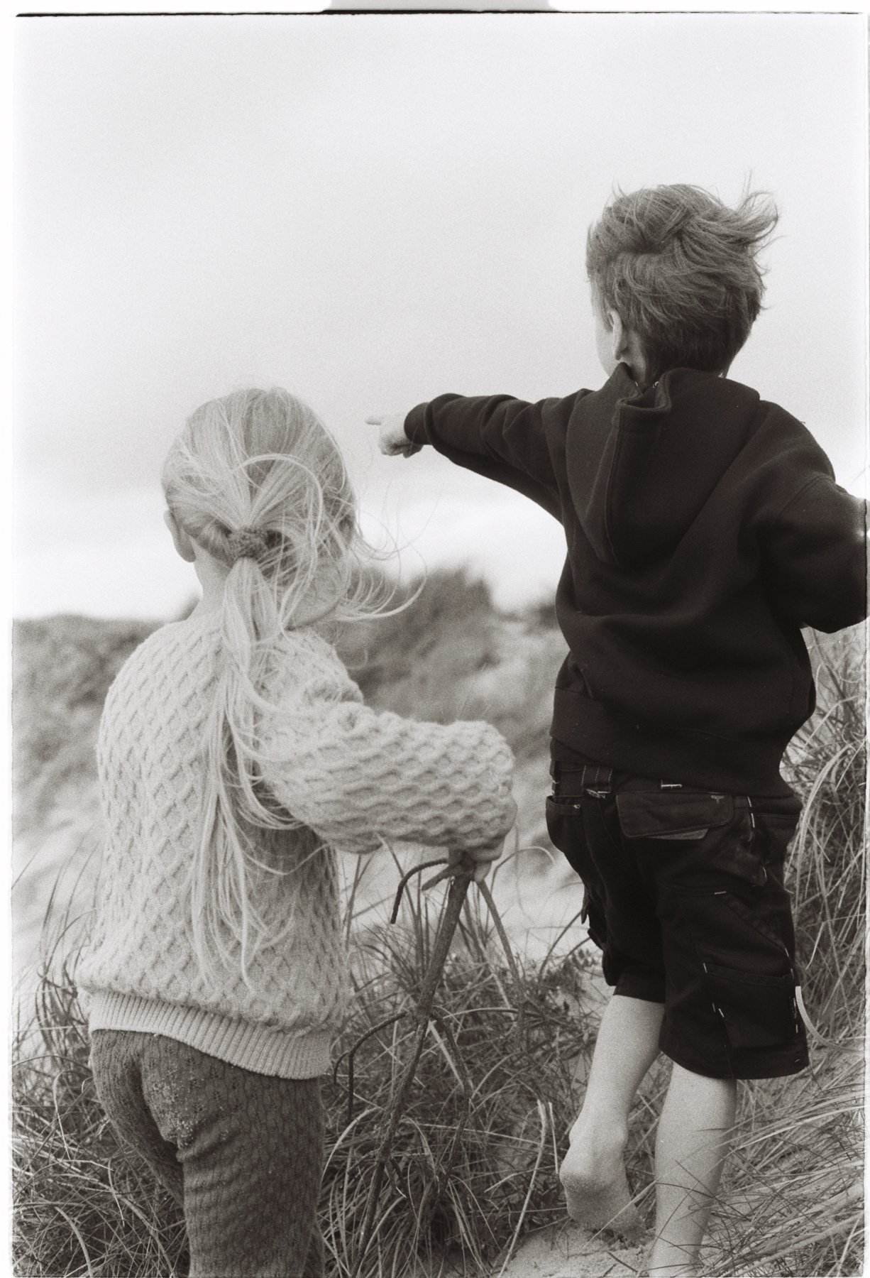 SallyElenaMilota_Drawing-memories-in-the-sand_3.jpg
