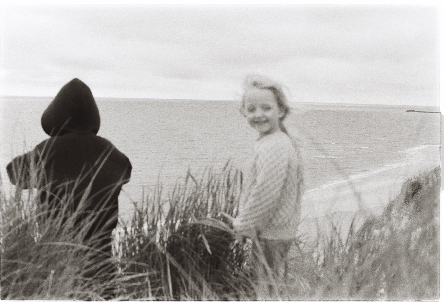 SallyElenaMilota_Drawing-memories-in-the-sand_6.jpg