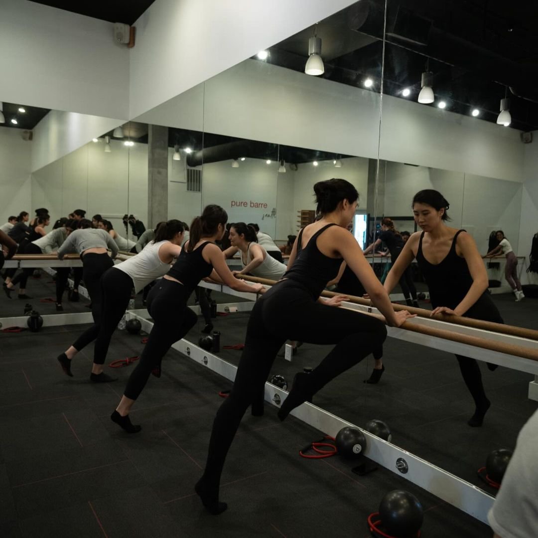 Throwback to last month’s @careerwomin x @purebarresea event! We had an amazing time sweating it out with a #barre workout. Did you know barre combines yoga, pilates, and ballet It’s the perfect way to connect and get fit together (1).jpg