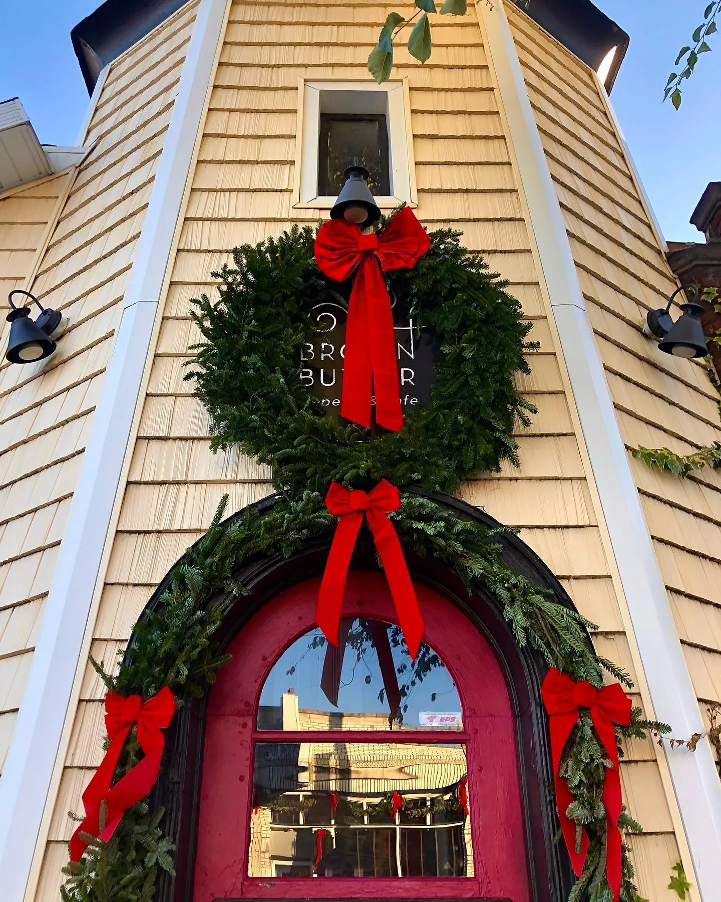 ❄️ Fa la la la la, and all that jazz ❄️