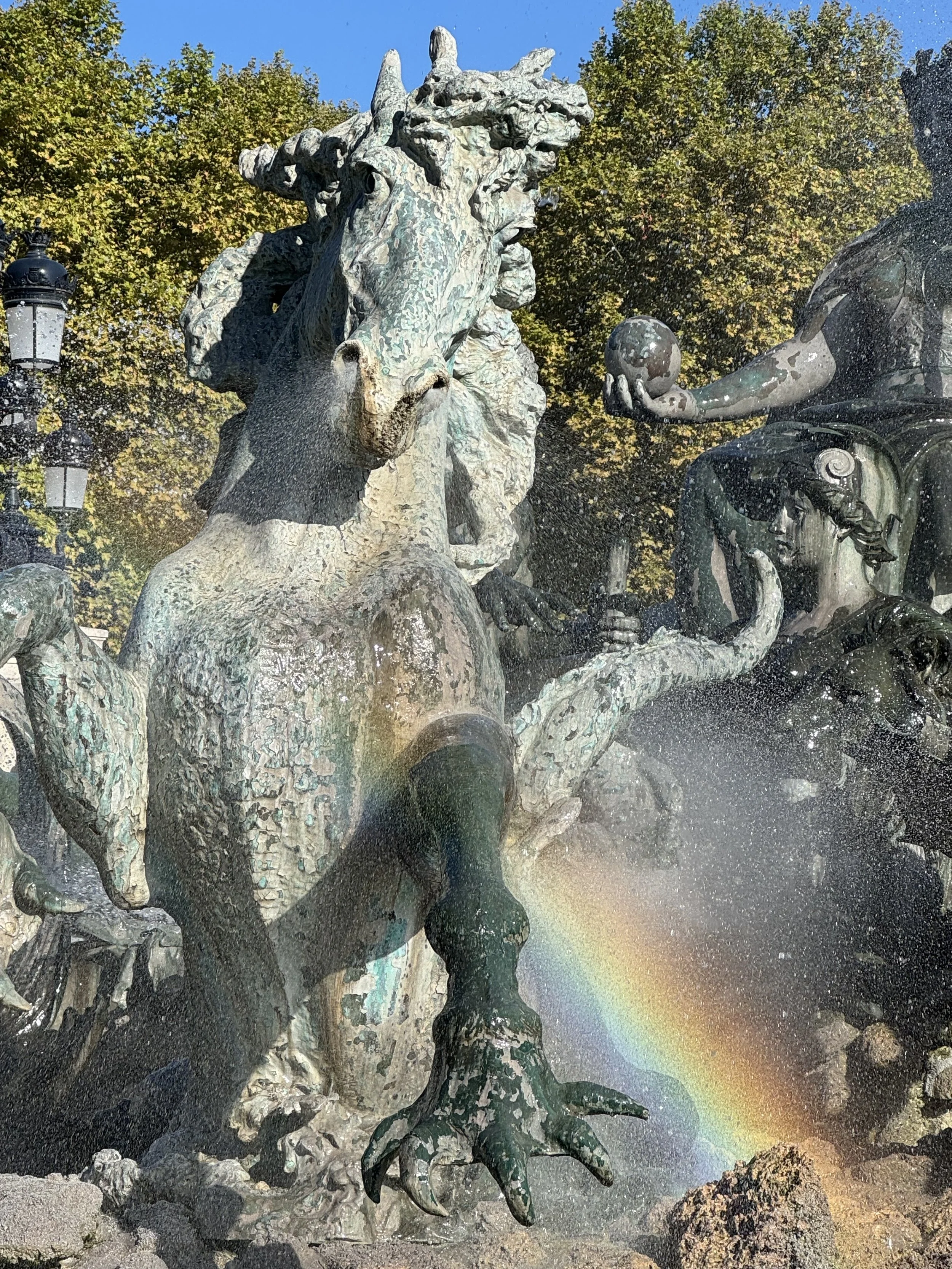 Bordeaux fountain.jpg