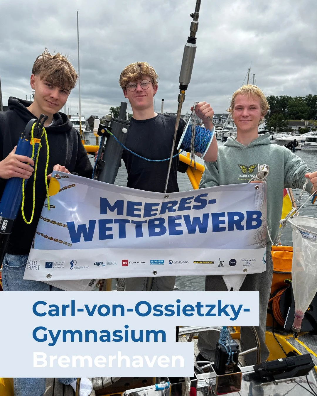 Sturm bremst nicht den Forschergeist!

Unsere erste Expedition des bundesweiten Meereswettbewerbs &bdquo;Forschen auf See&ldquo; ist in der letzten Woche erfolgreich zu Ende gegangen. 

Drei engagierte Sch&uuml;ler des Carl-von-Ossietzky-Gymnasiums B