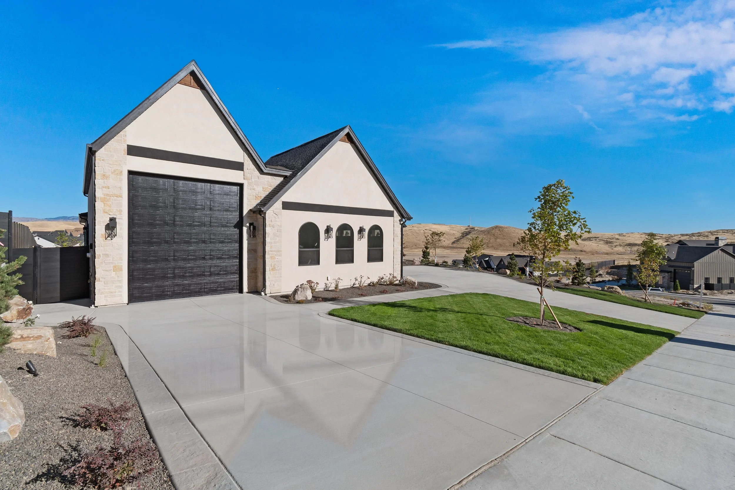 094-7068 N Cairnhill Wy_095.jpg