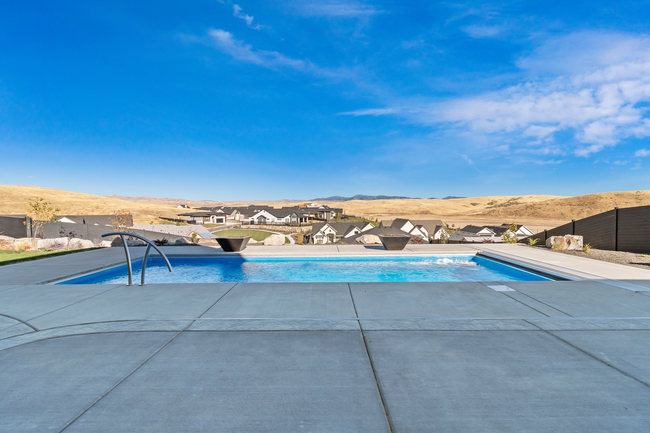 086-7068 N Cairnhill Wy_086.jpg