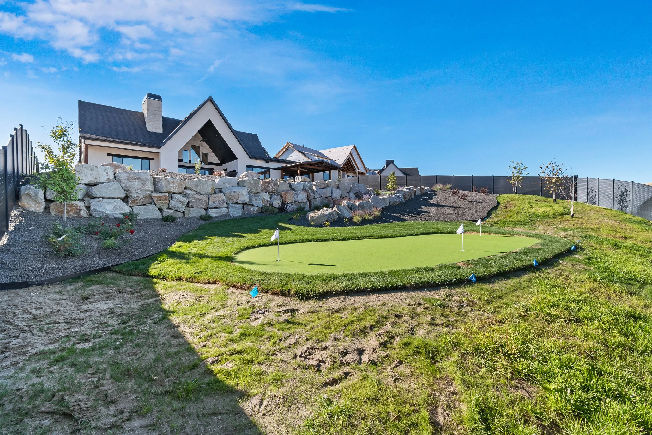 090-7068 N Cairnhill Wy_090.jpg
