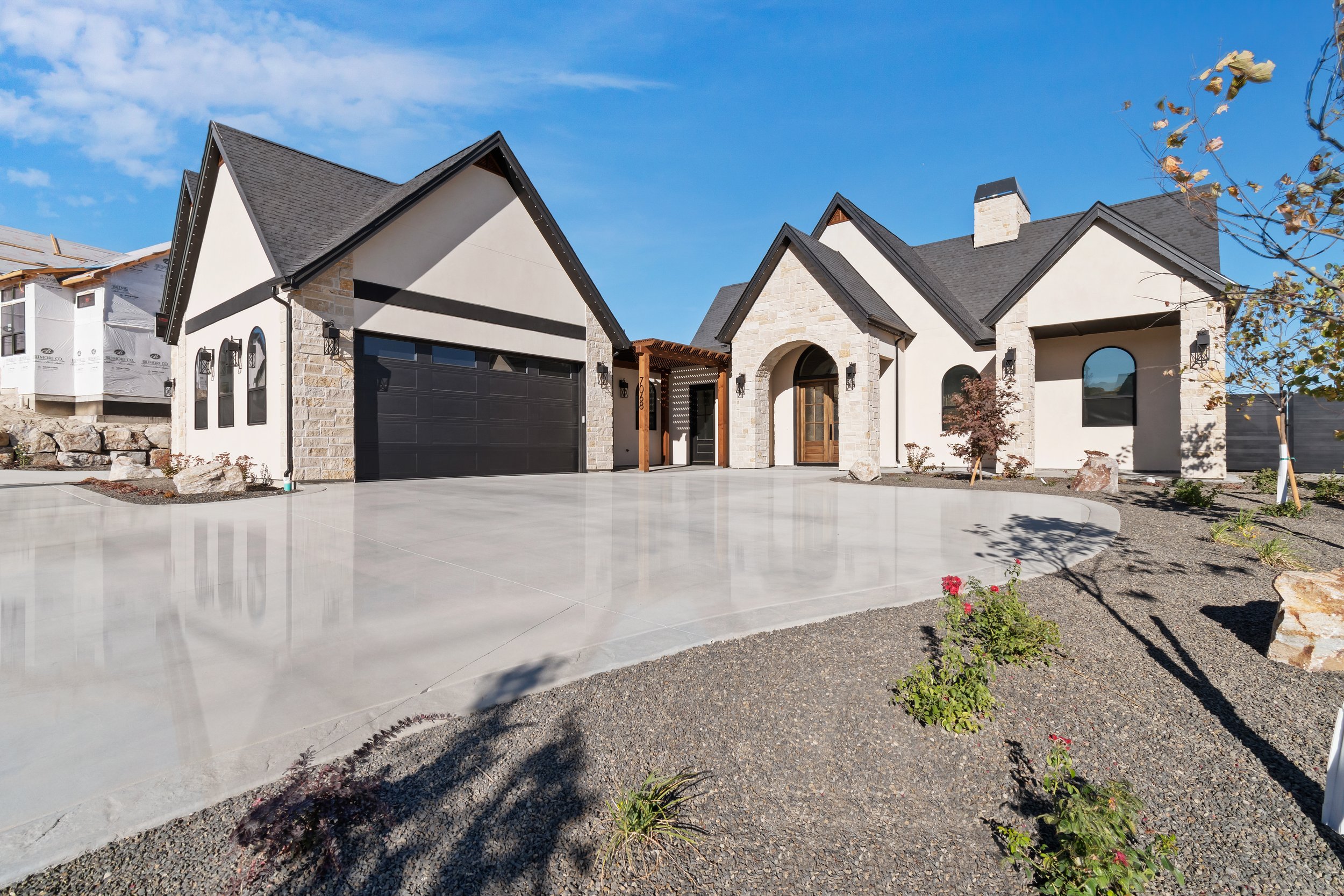 001-7068 N Cairnhill Wy_092.jpg
