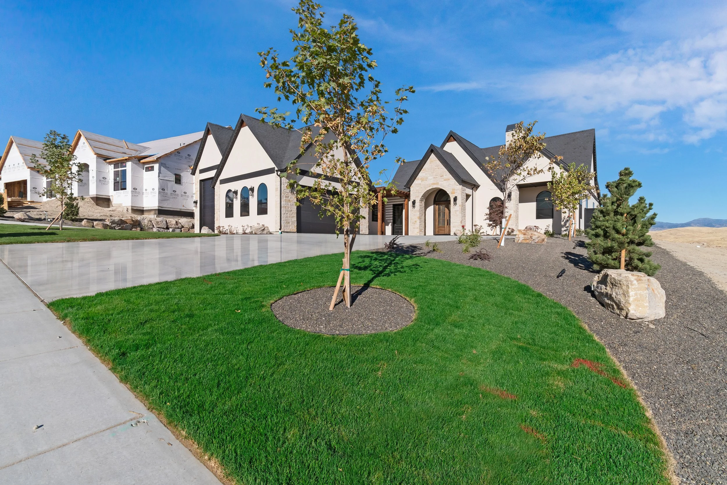 092-7068 N Cairnhill Wy_093.jpg