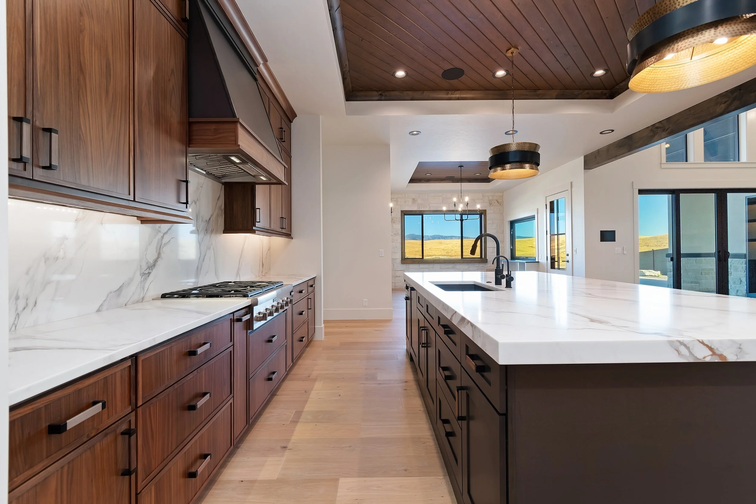 080-7068 N Cairnhill Wy_080.jpg