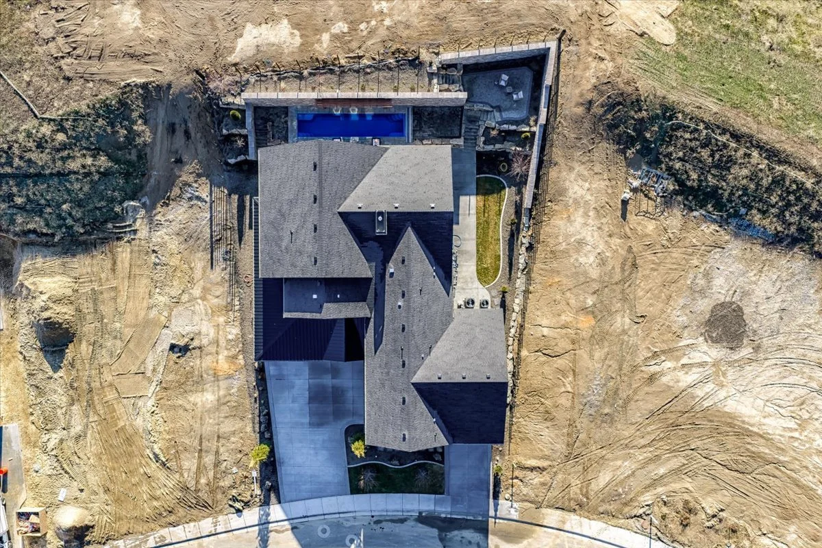 138-Daytime Aerial_17.jpg