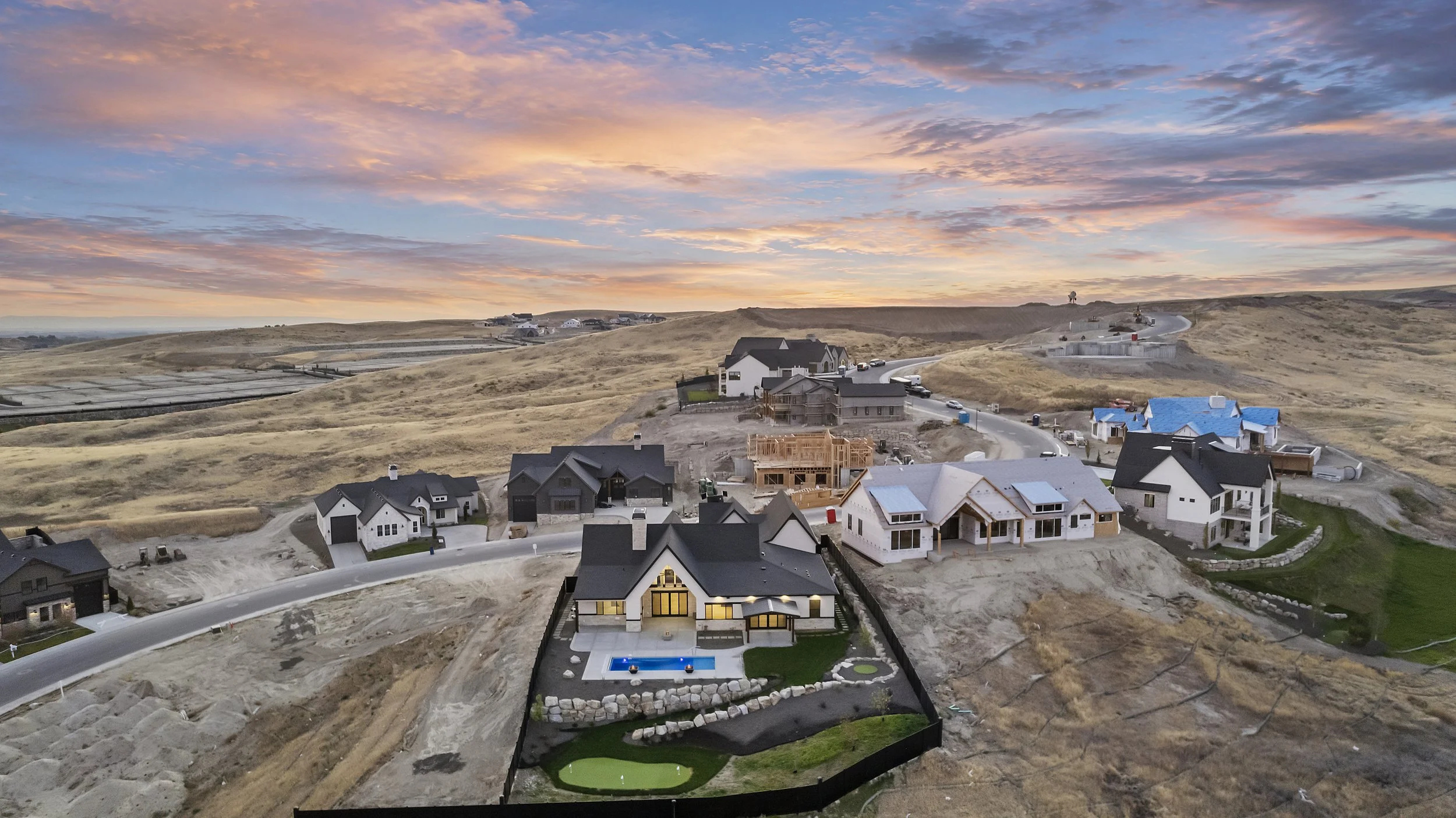 130-7068 N Cairnhill Wy_010.jpg