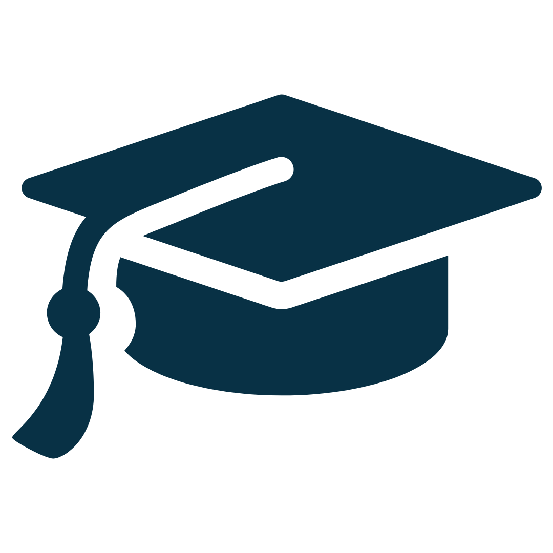 Graduation cap icon representing alumni groups
