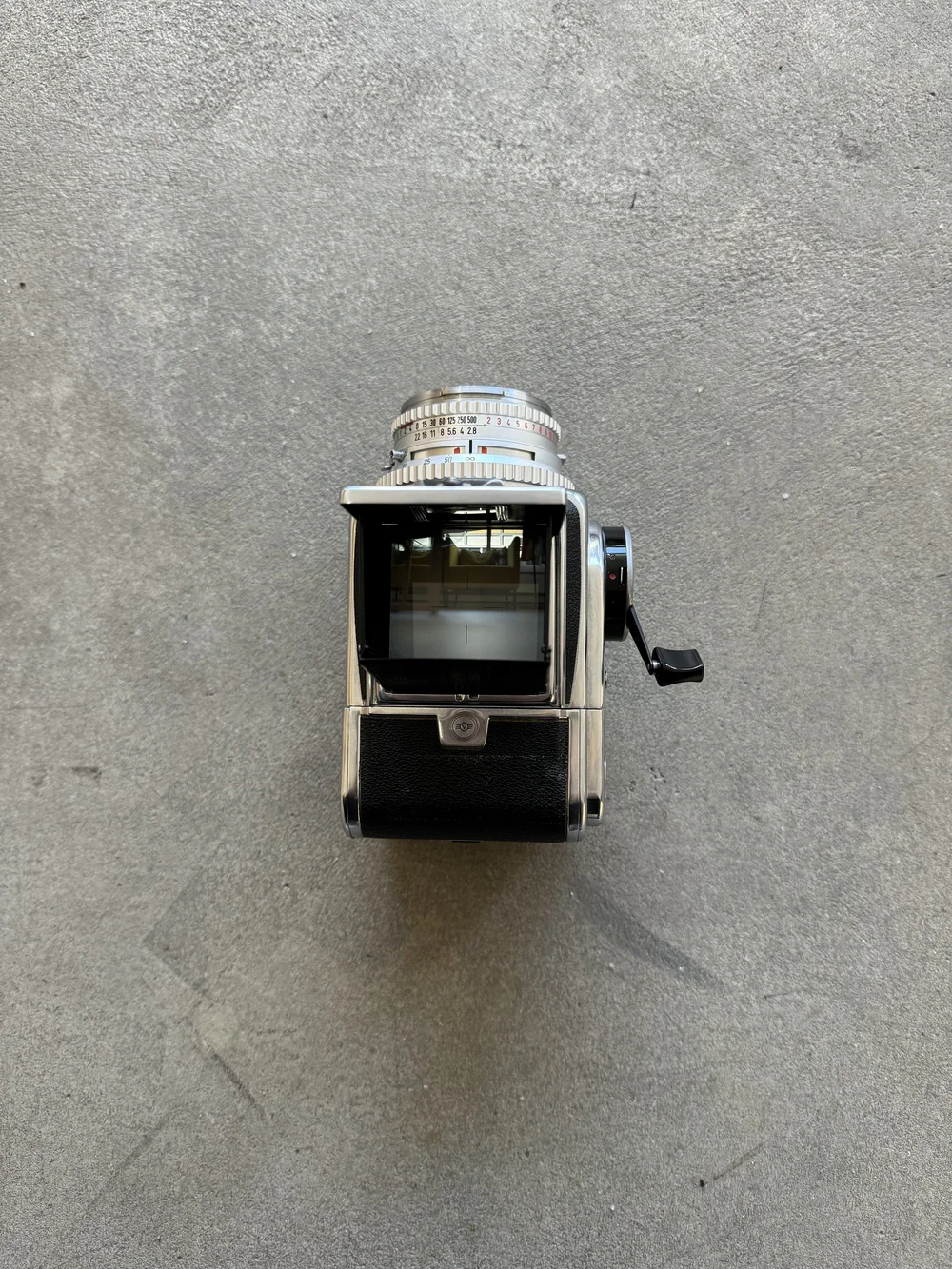 Hasselblad 500c 120 SLR with Carl Zeiss 80mm F2.8 Lens — artifct