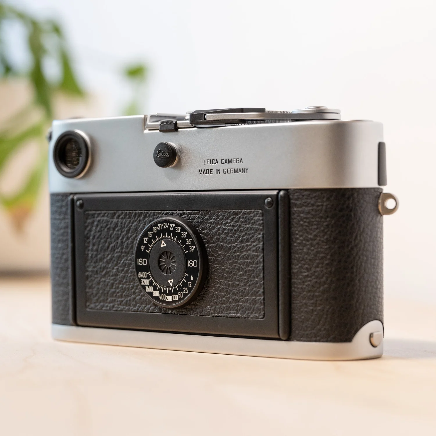 Leica M6 TTL 0.85 Chrome *NEW* Yr 2000 w/ 50mm f2 Summicron — artifct