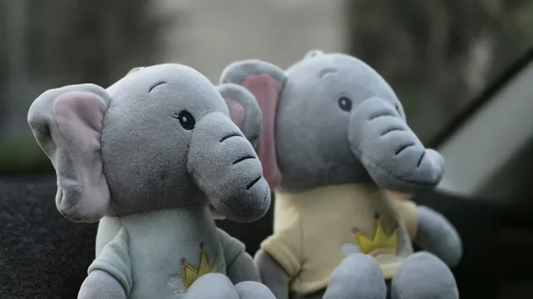 The White Elephant Gift Nobody Wants: Family Conflict