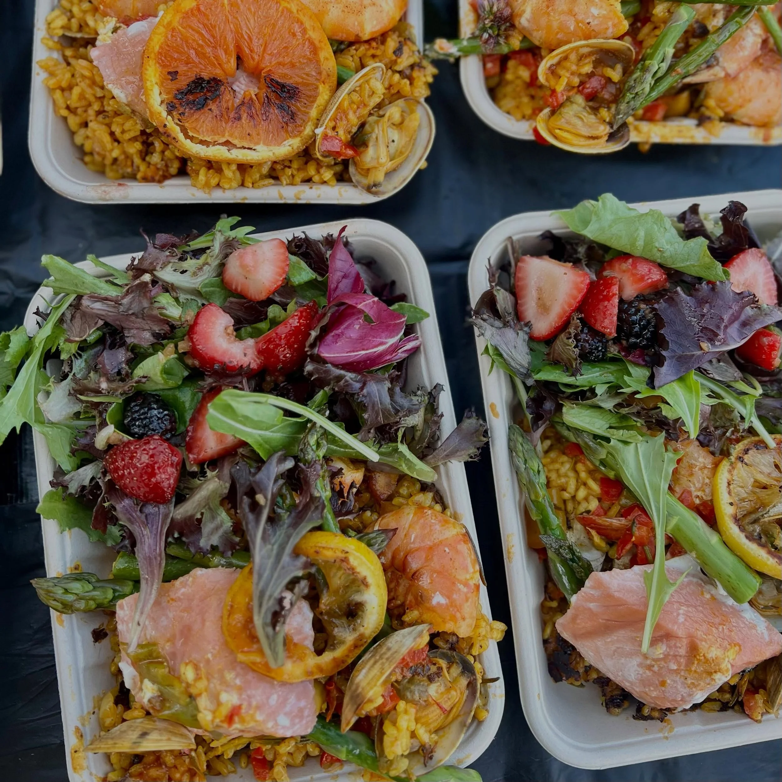 Thank you @paellaworks!  The Paella Mariscos was absolutely delicious and so beautiful! 
Cheers to all of you who spent Mother&rsquo;s Day with us at LakeLine! &hellip;&amp; if you missed out on paella, we look forward to having Paellaworks back - so