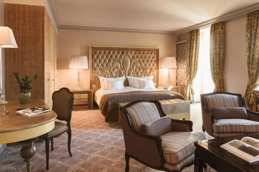 Carlton Hotel - Room.jpg