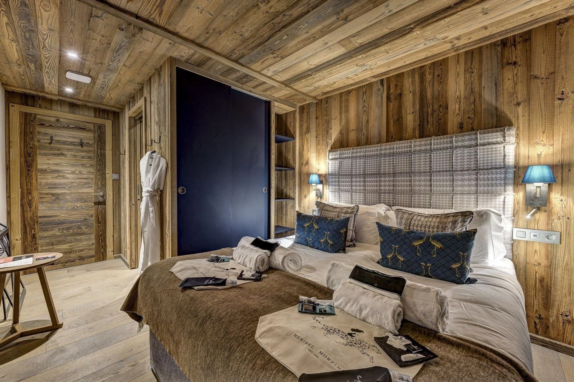 Chalet Goldilocks - Room 1.jpg