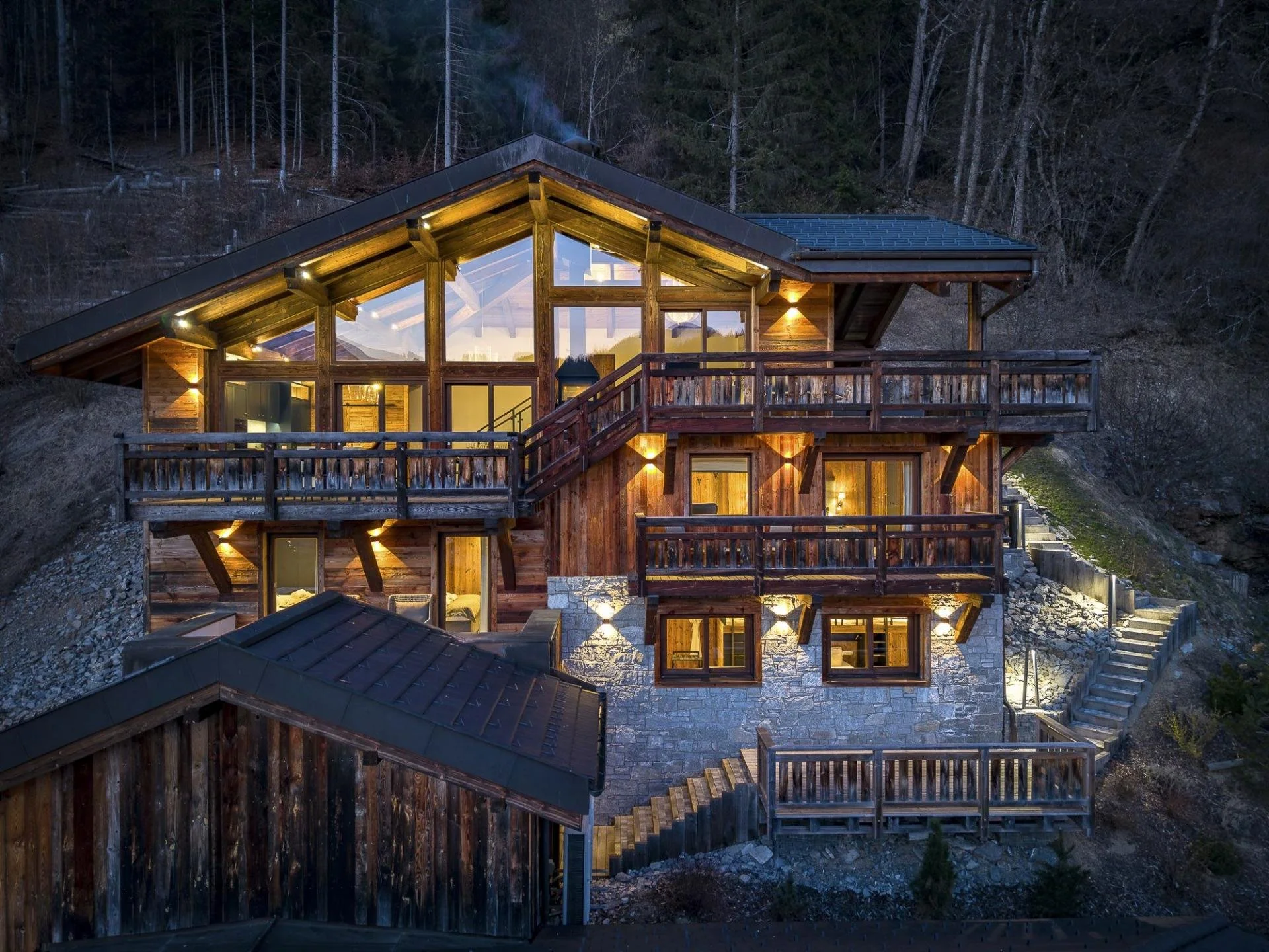 Chalet Goldilocks - Exterior.jpg