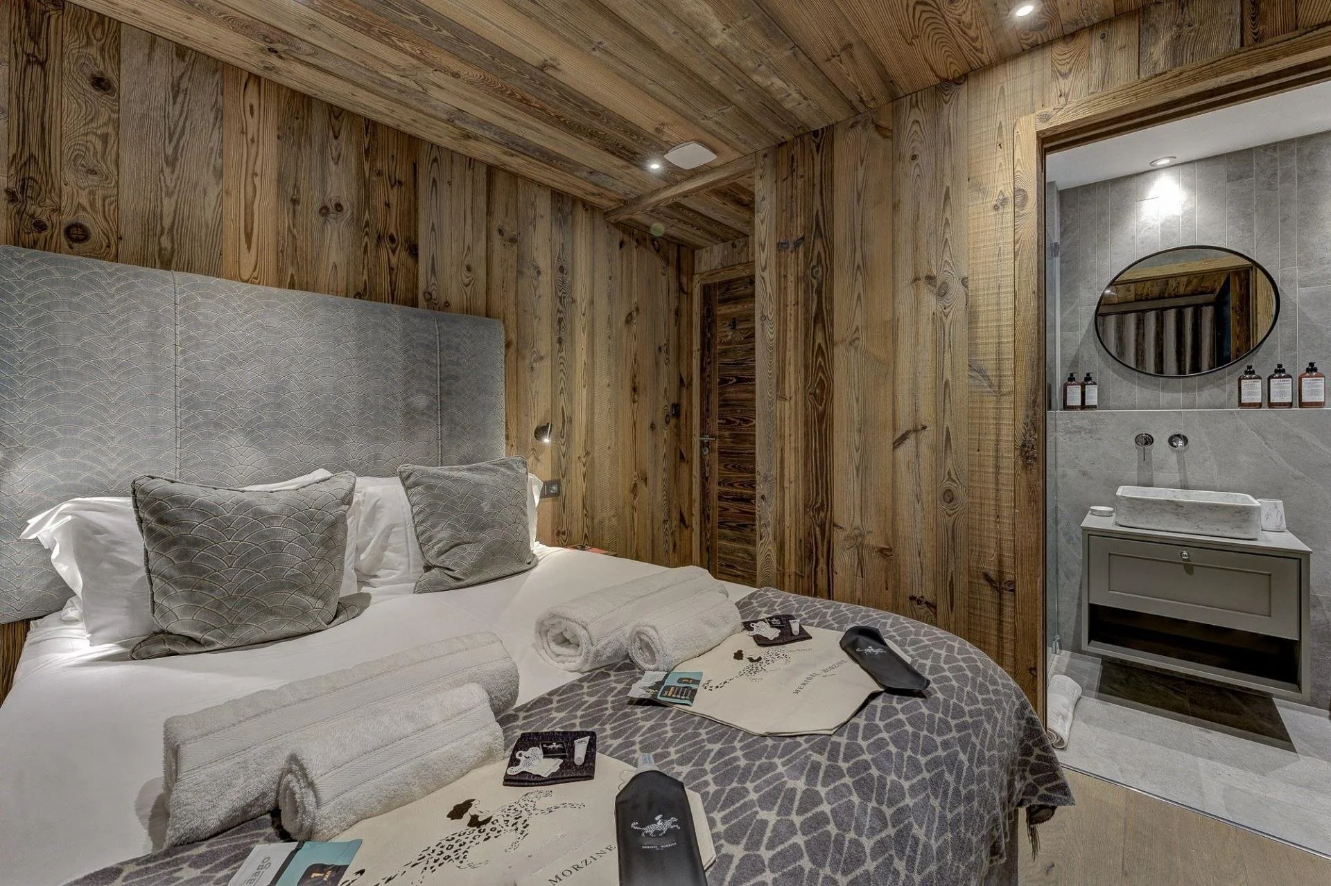 Chalet Goldilocks - Room 3.jpg