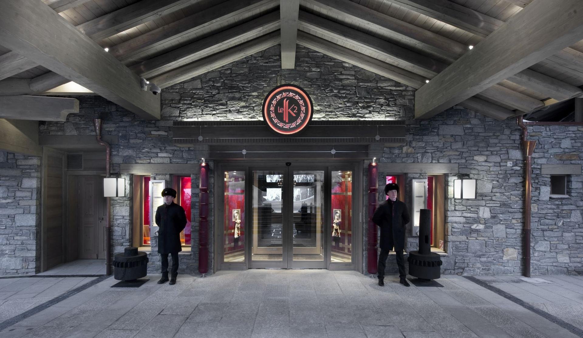 Le K2 Palace - Entrance.jpg