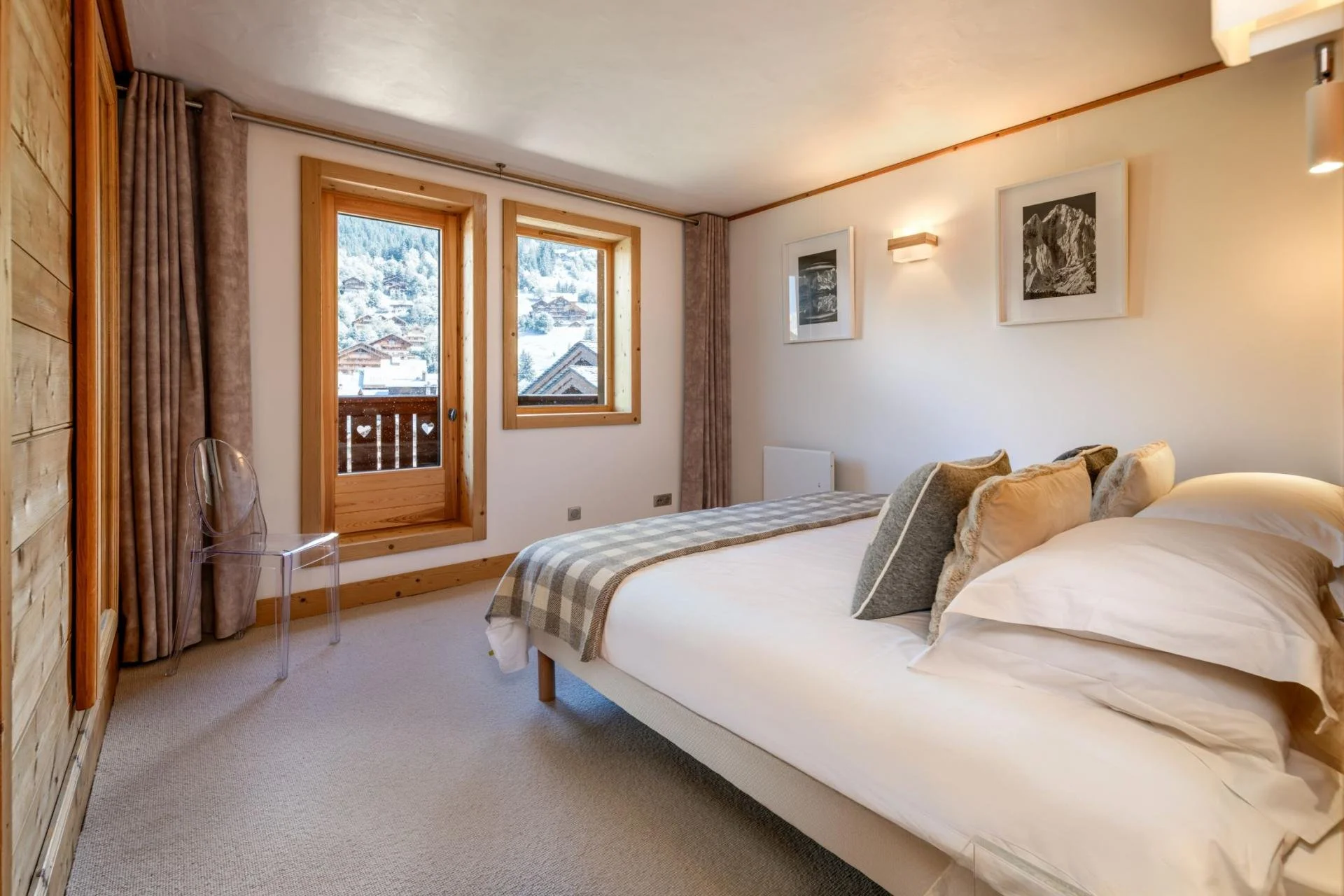 Chalet Indiana - Room 4.jpg