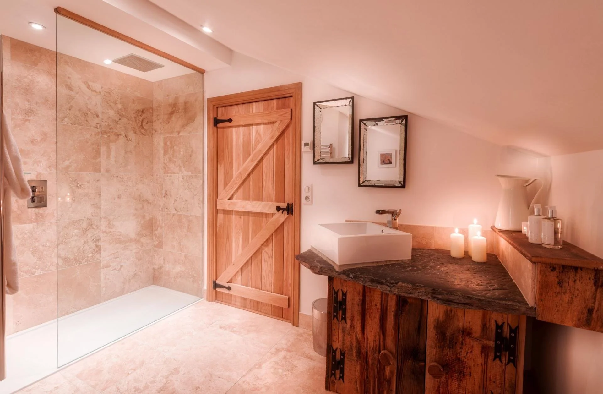 Chalet 46 - Bathroom.jpg