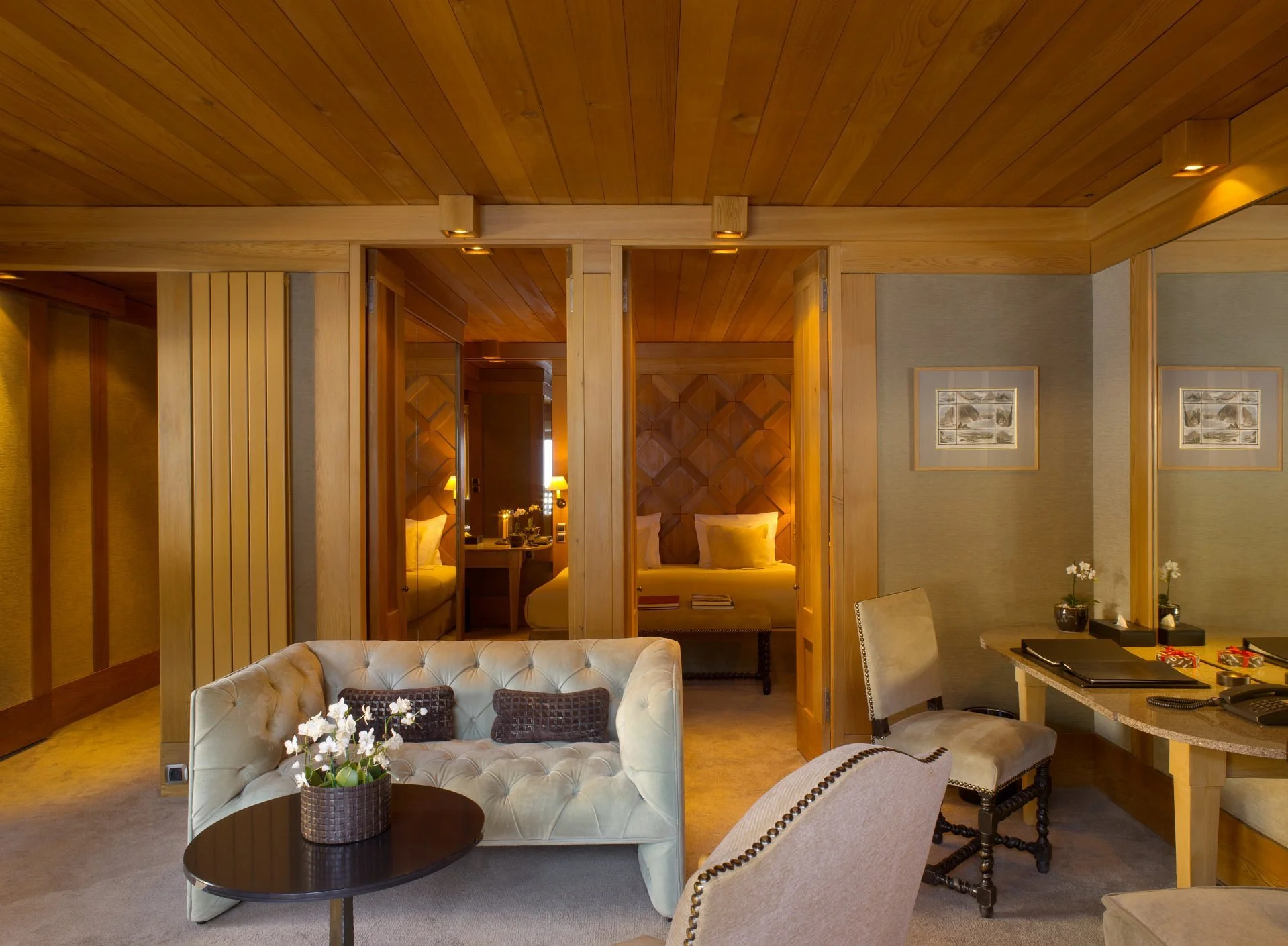 AMAN Le Melezin - Room 5.jpg